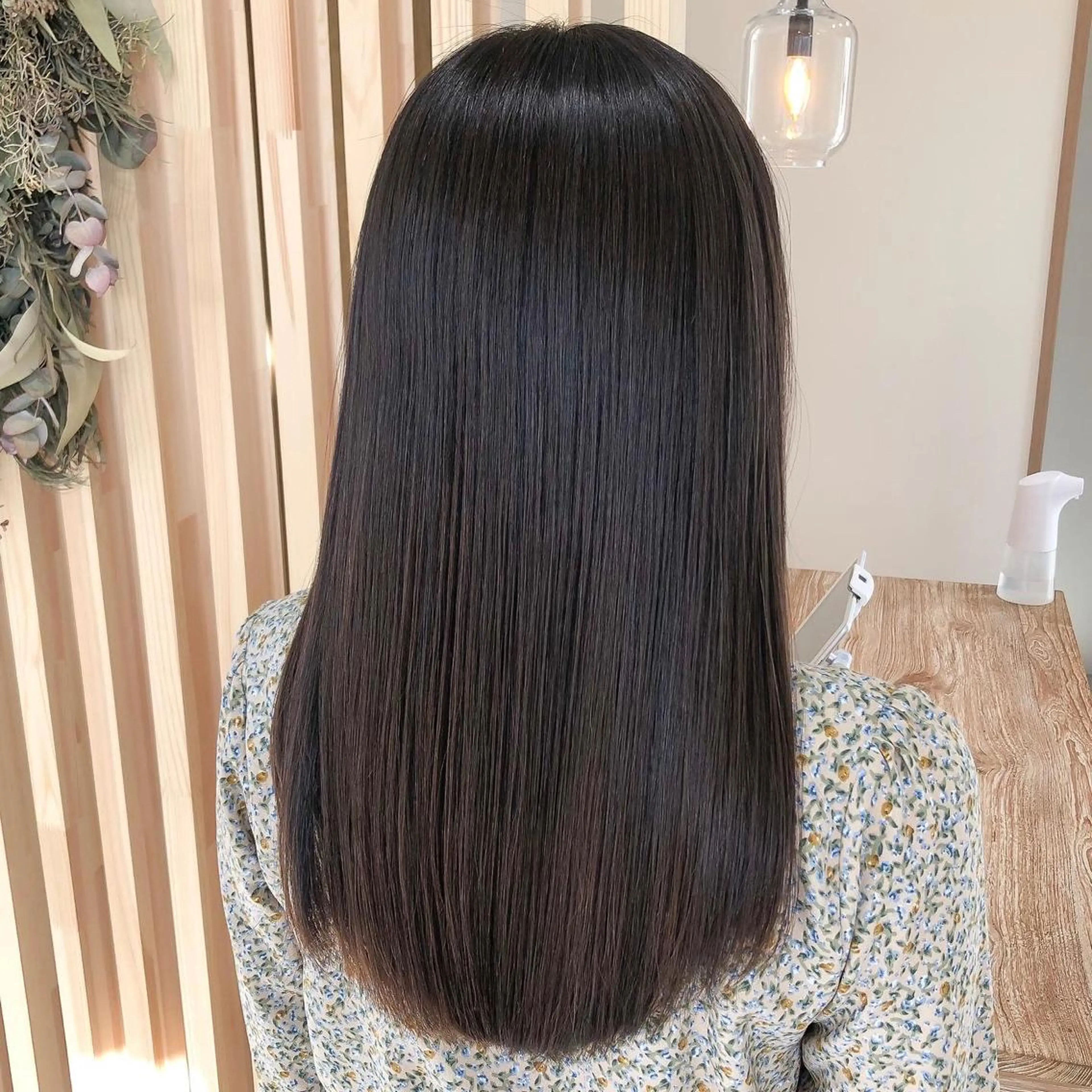 セミロング 髪質改善 トリートメント エトウリクシ パーマ美容師のヘアスタイル