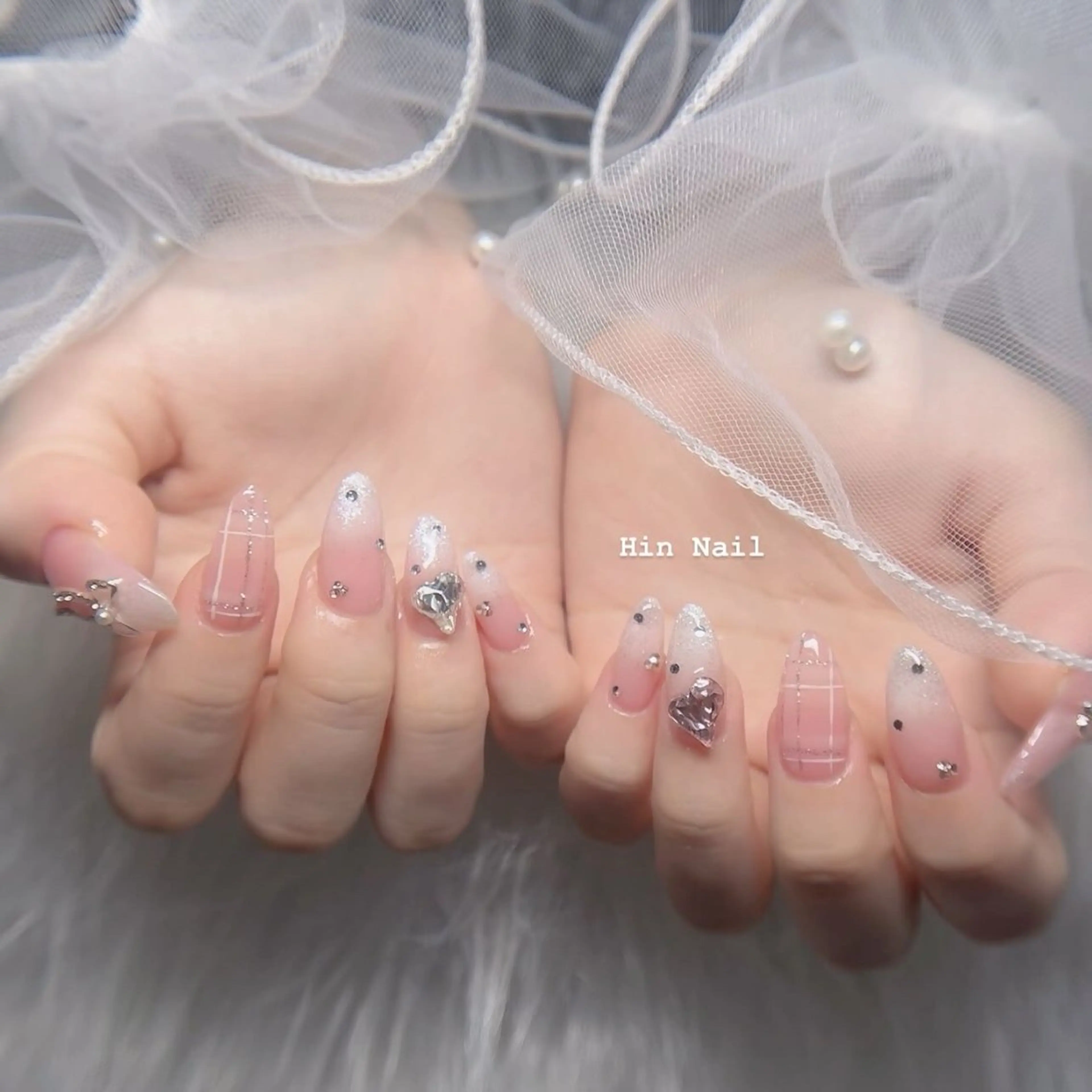ネイル ハンドネイル HIN NAILのネイルデザイン