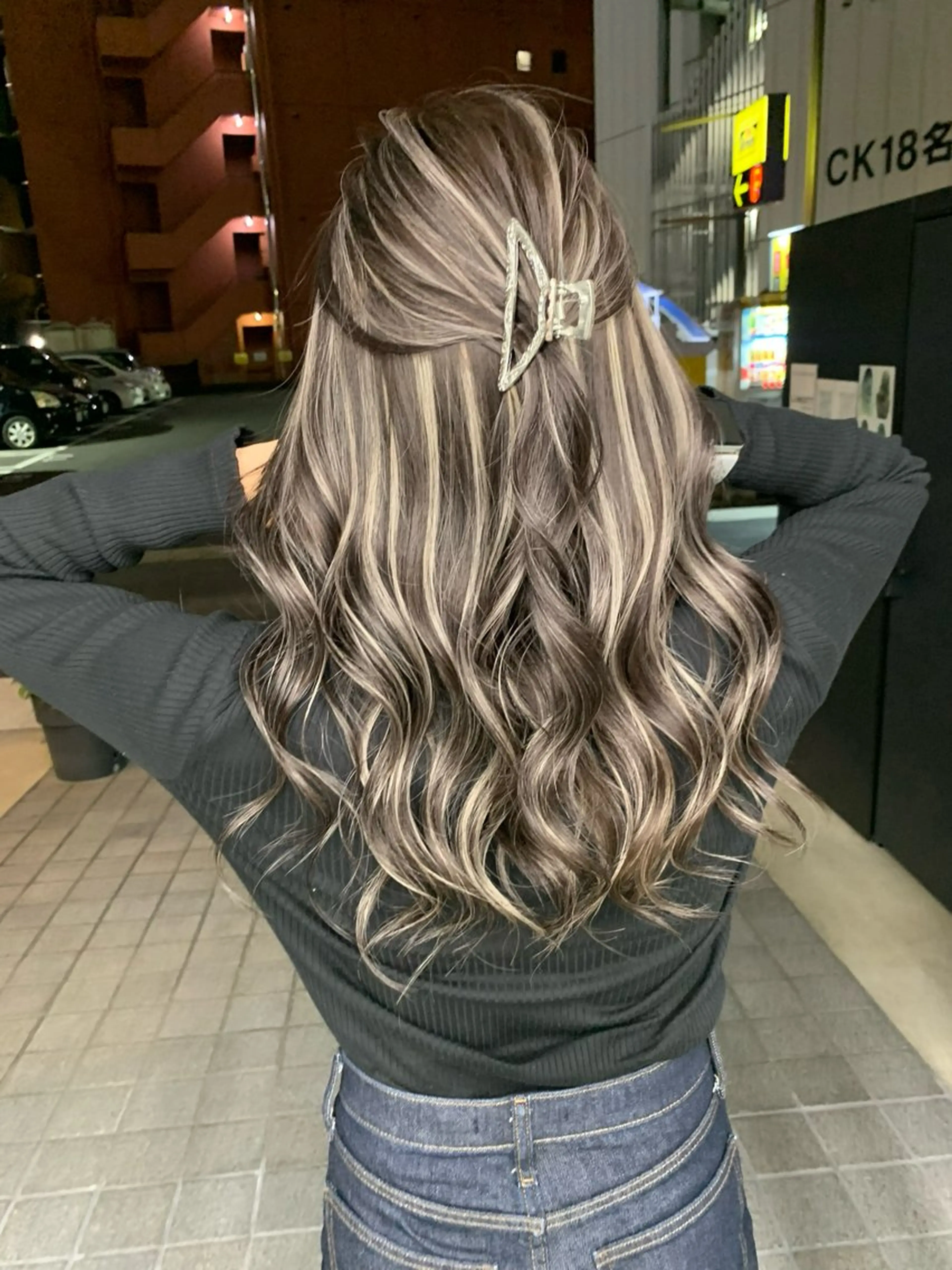 カラー ハイライトカラー 萩野下 かきのヘアスタイル