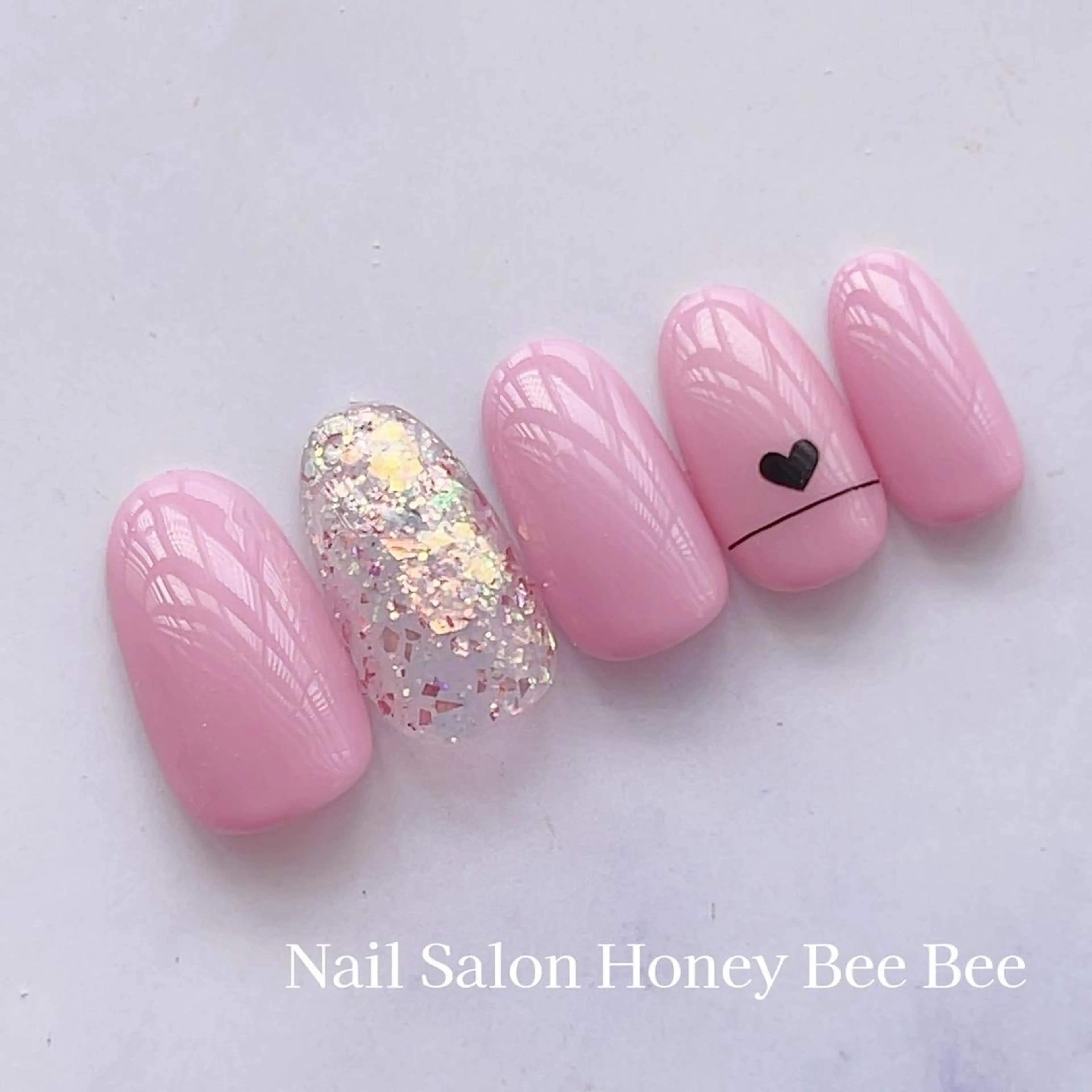 ネイル Nail salon Honey Beeのネイルデザイン