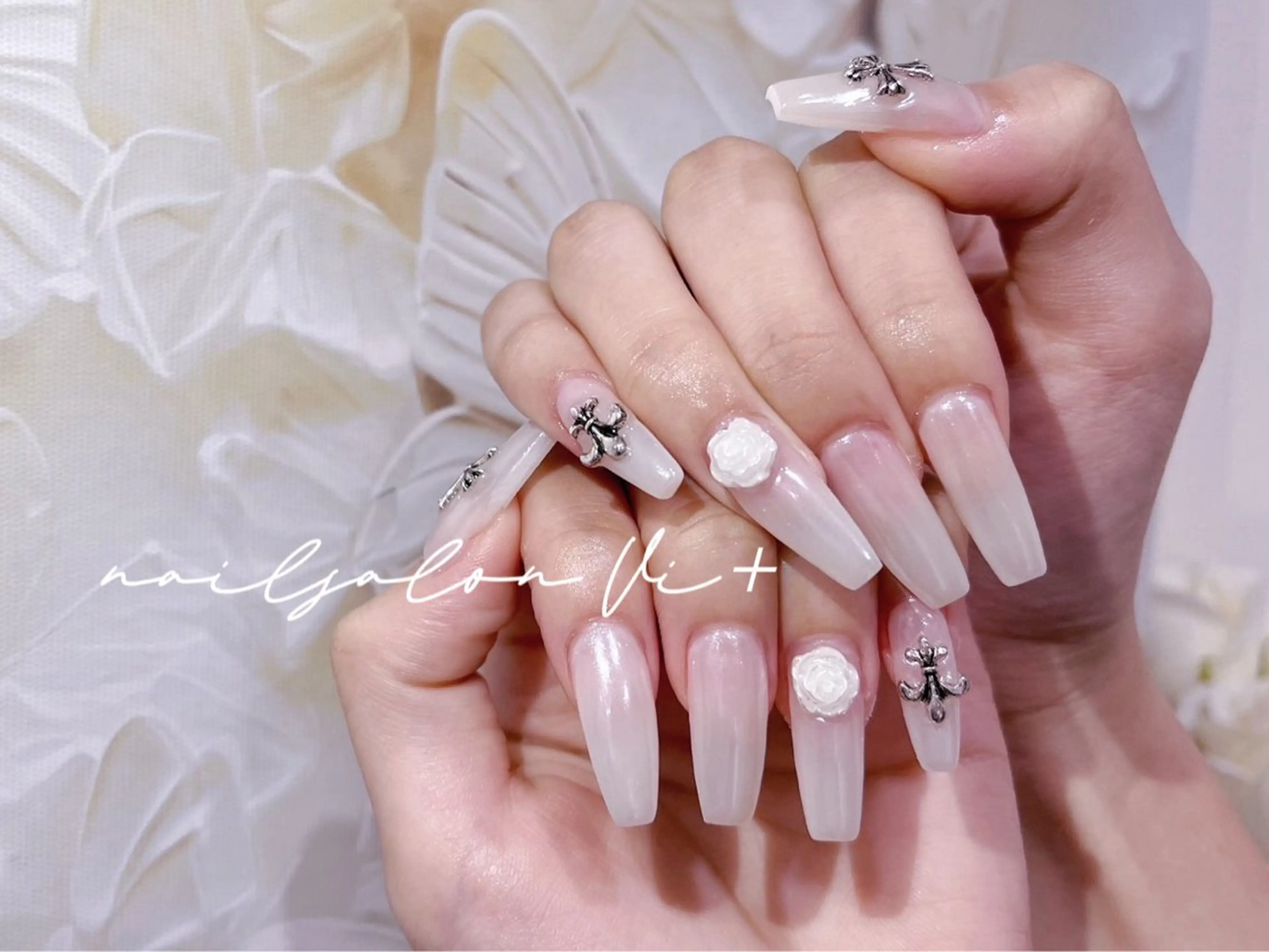 ネイル ✨Nailsalon Vi+✨のネイルデザイン