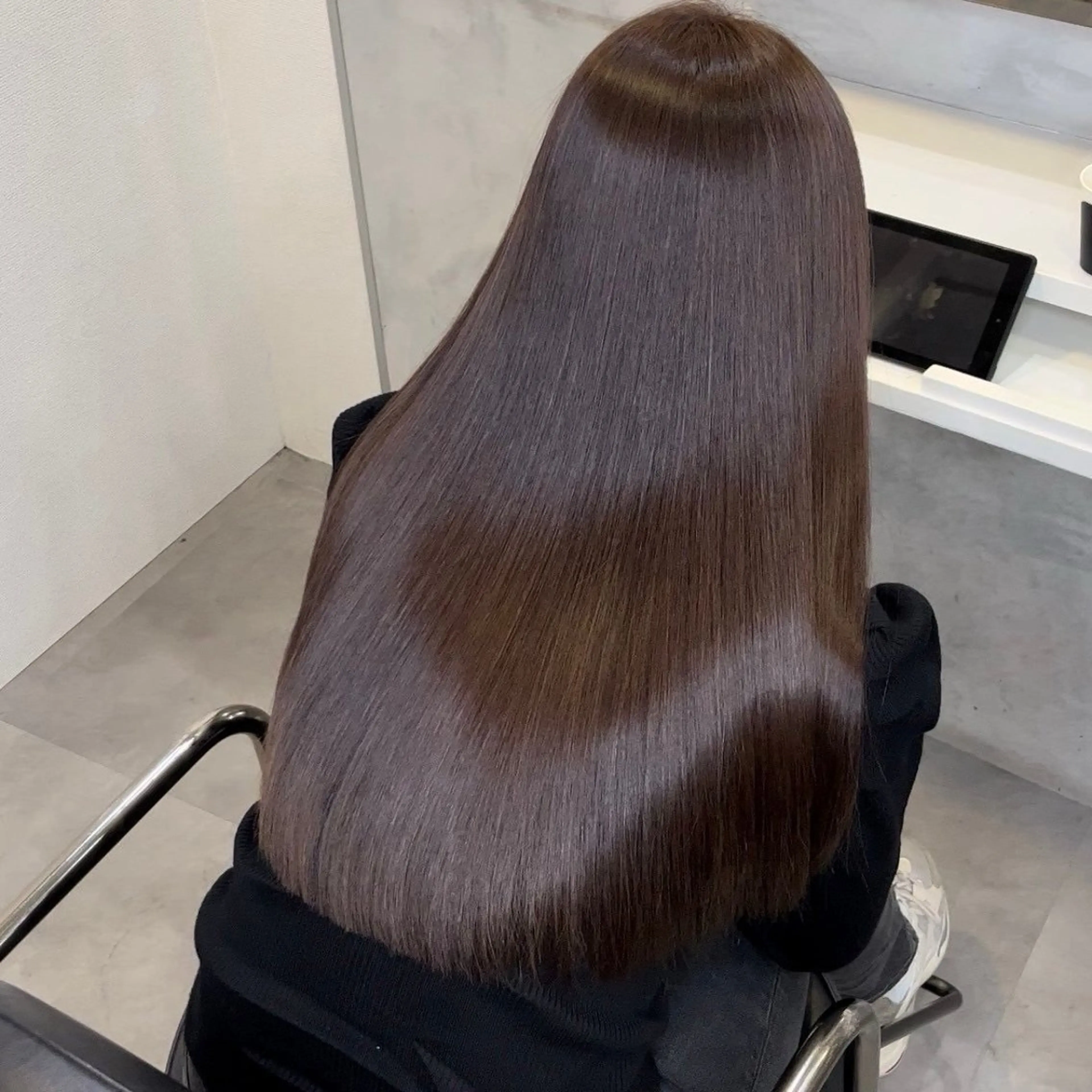 ✨白髪に悩んでいる方にオススメ✨　ブレンドカラー（白髪染めorぼかしカラー）＋カット＋nanoケアトリートメントの写真