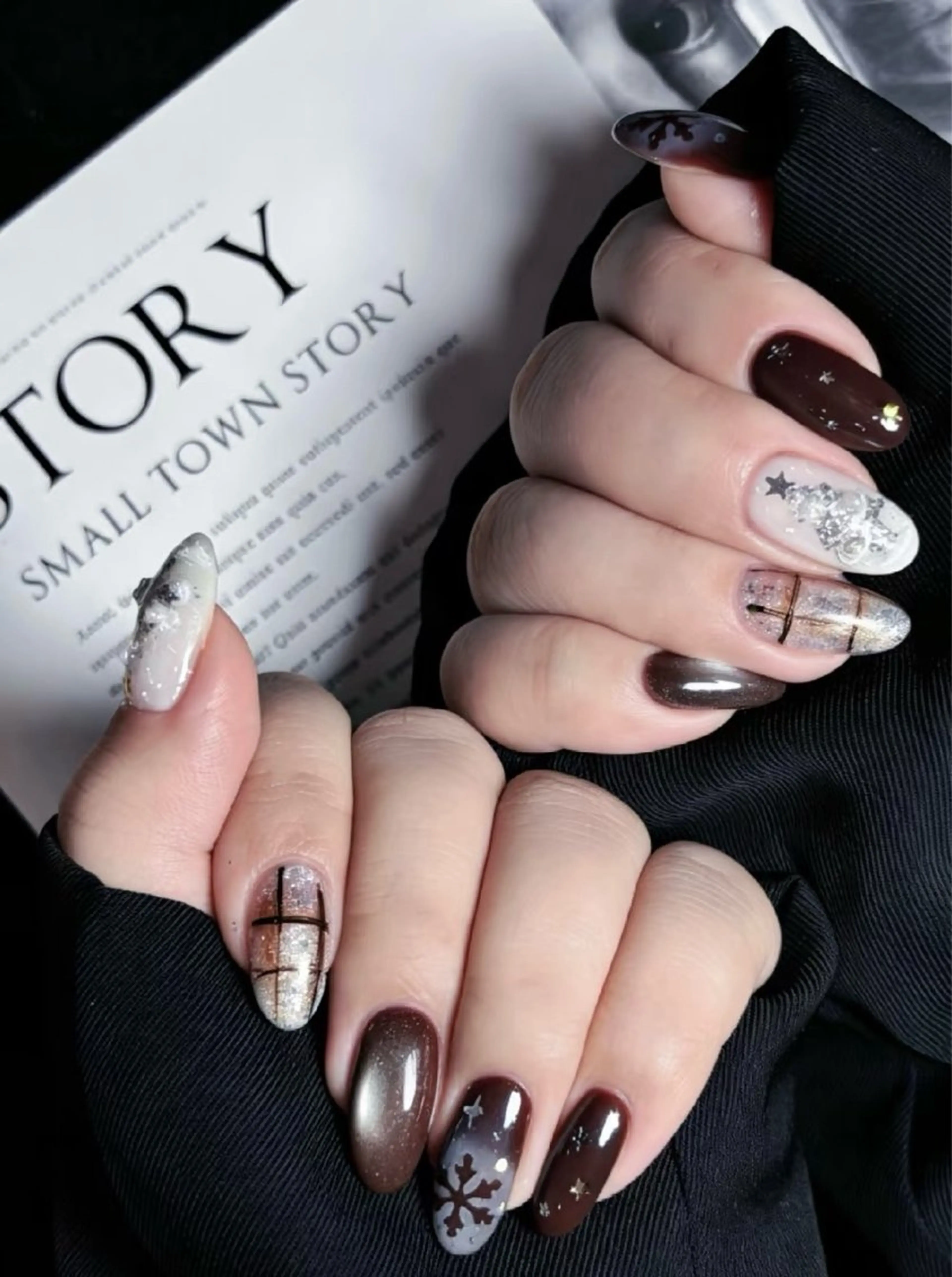 ネイル 高木 維麗絲のネイルデザイン