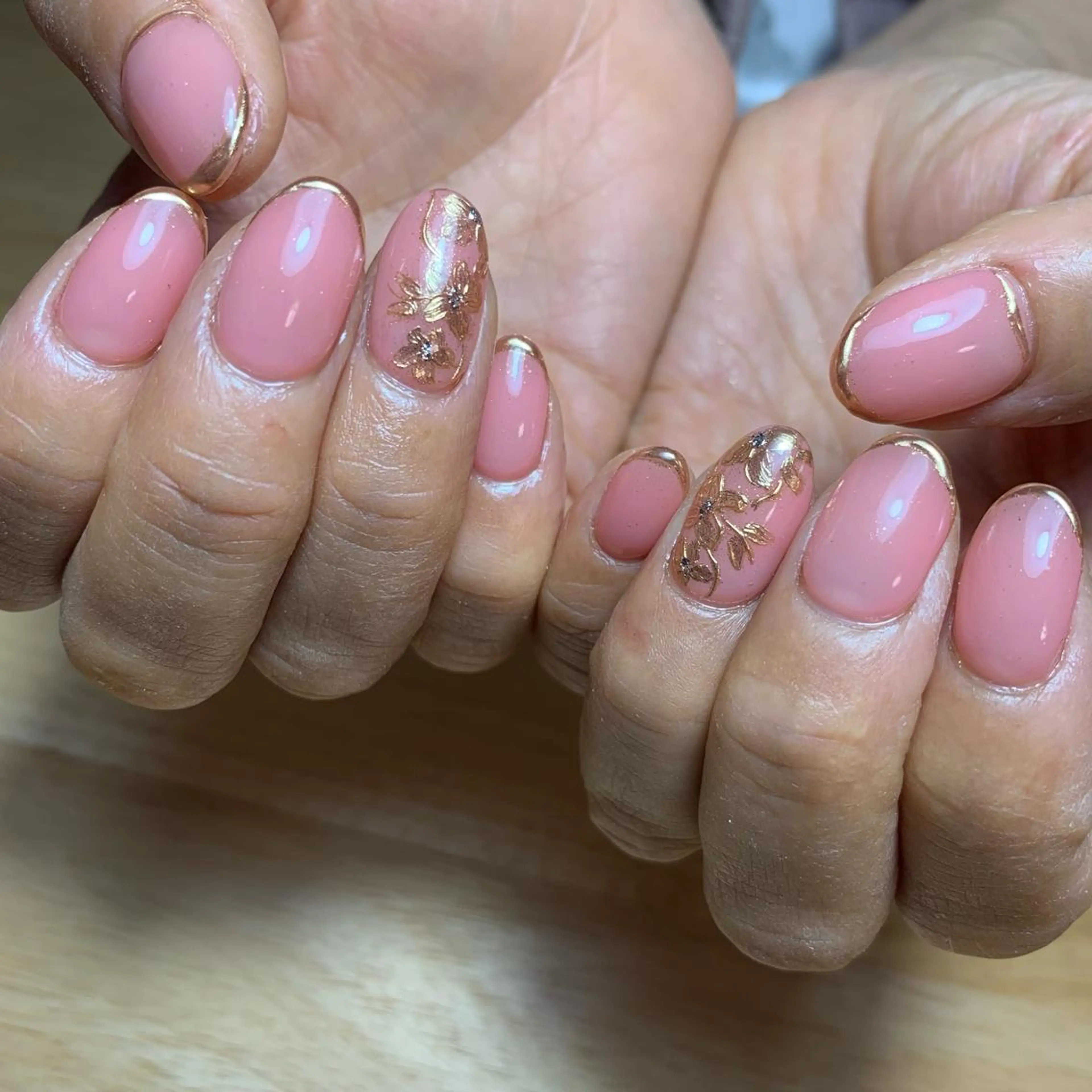 ネイル καρδιά -ｶﾙﾃﾞｨｱ-のネイルデザイン