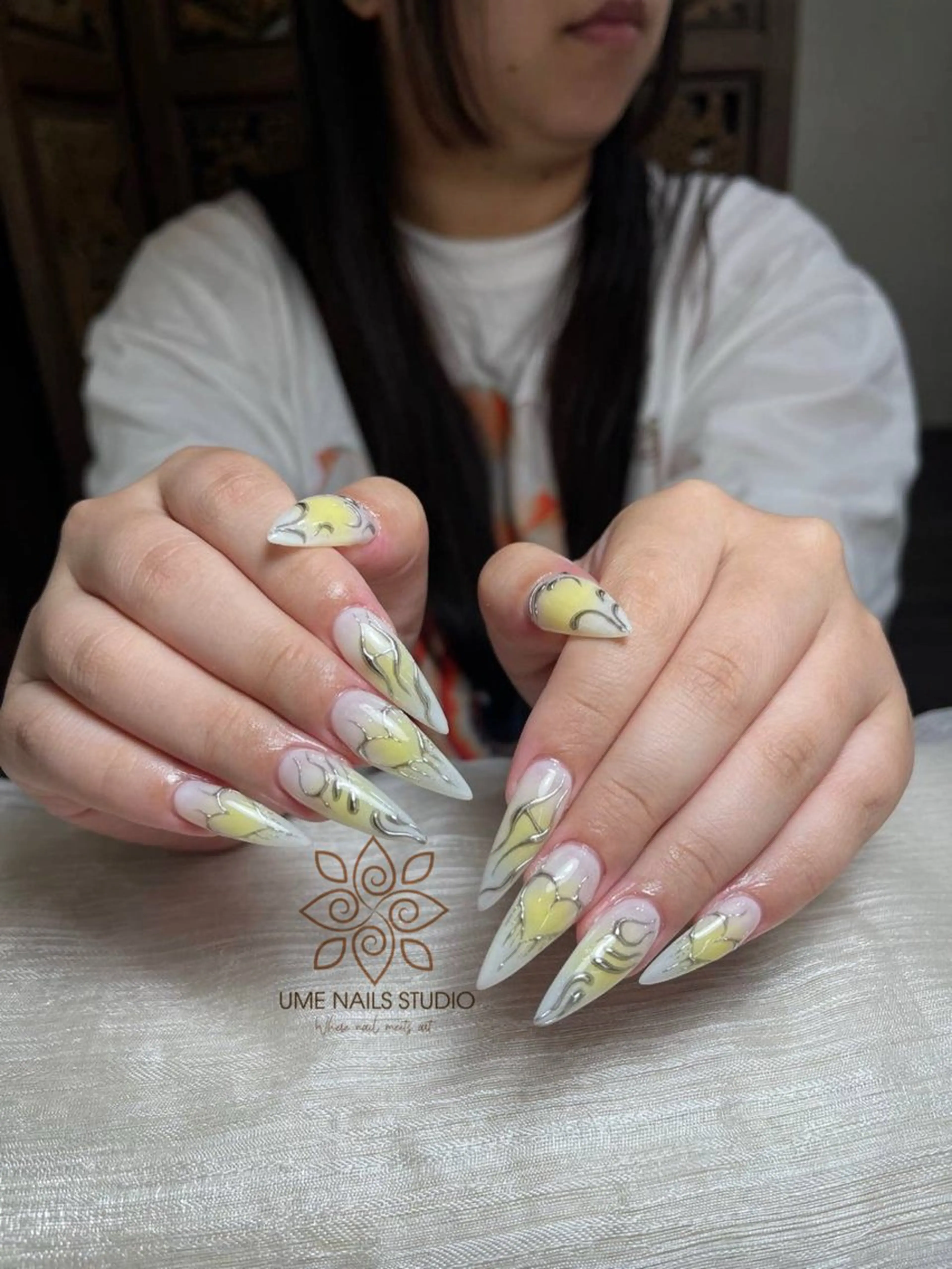 ネイル チークネイル クリアネイル ガーリー キラキラネイル 韓国ネイル Ume Nail Studioのネイルデザイン