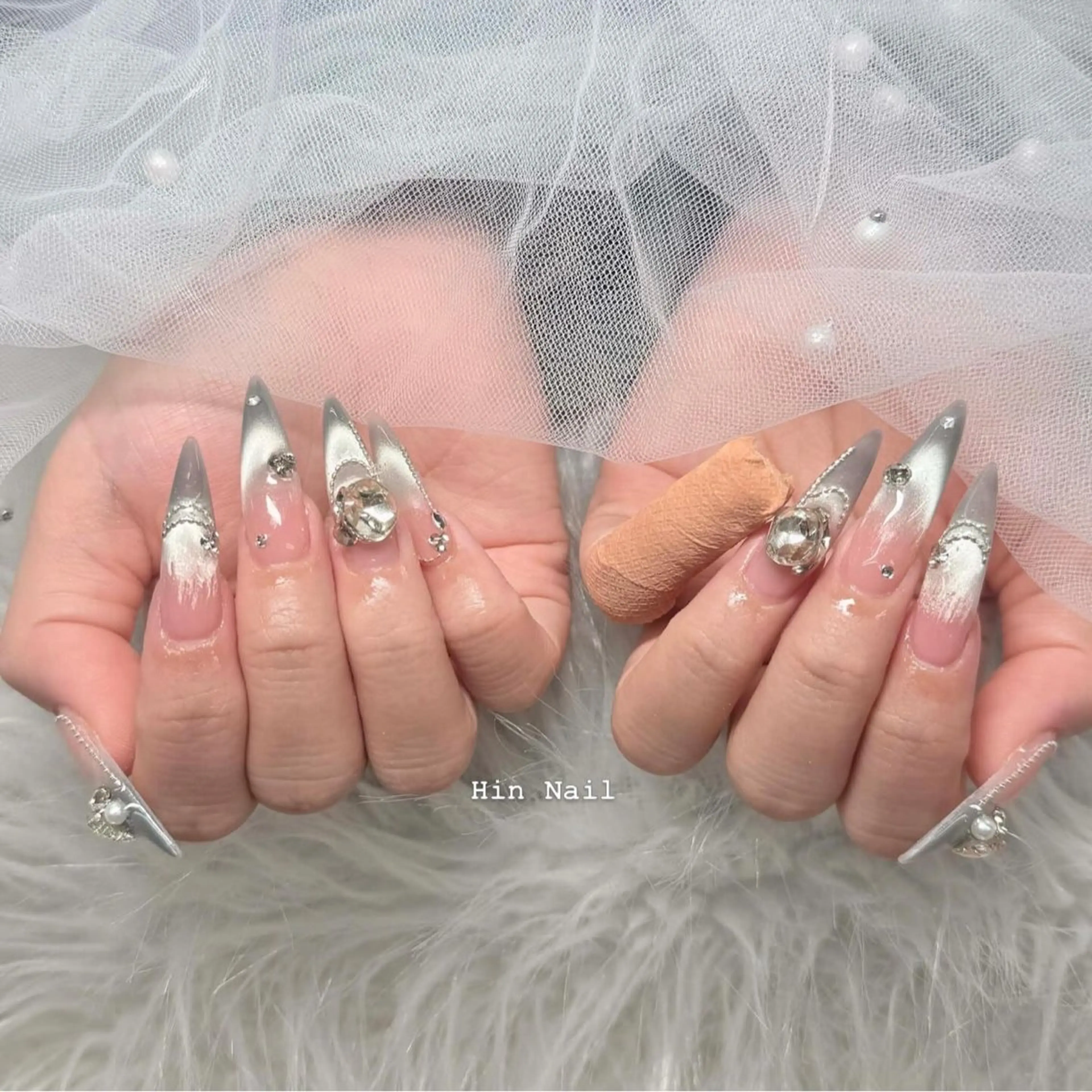 ネイル ハンドネイル HIN NAILのネイルデザイン