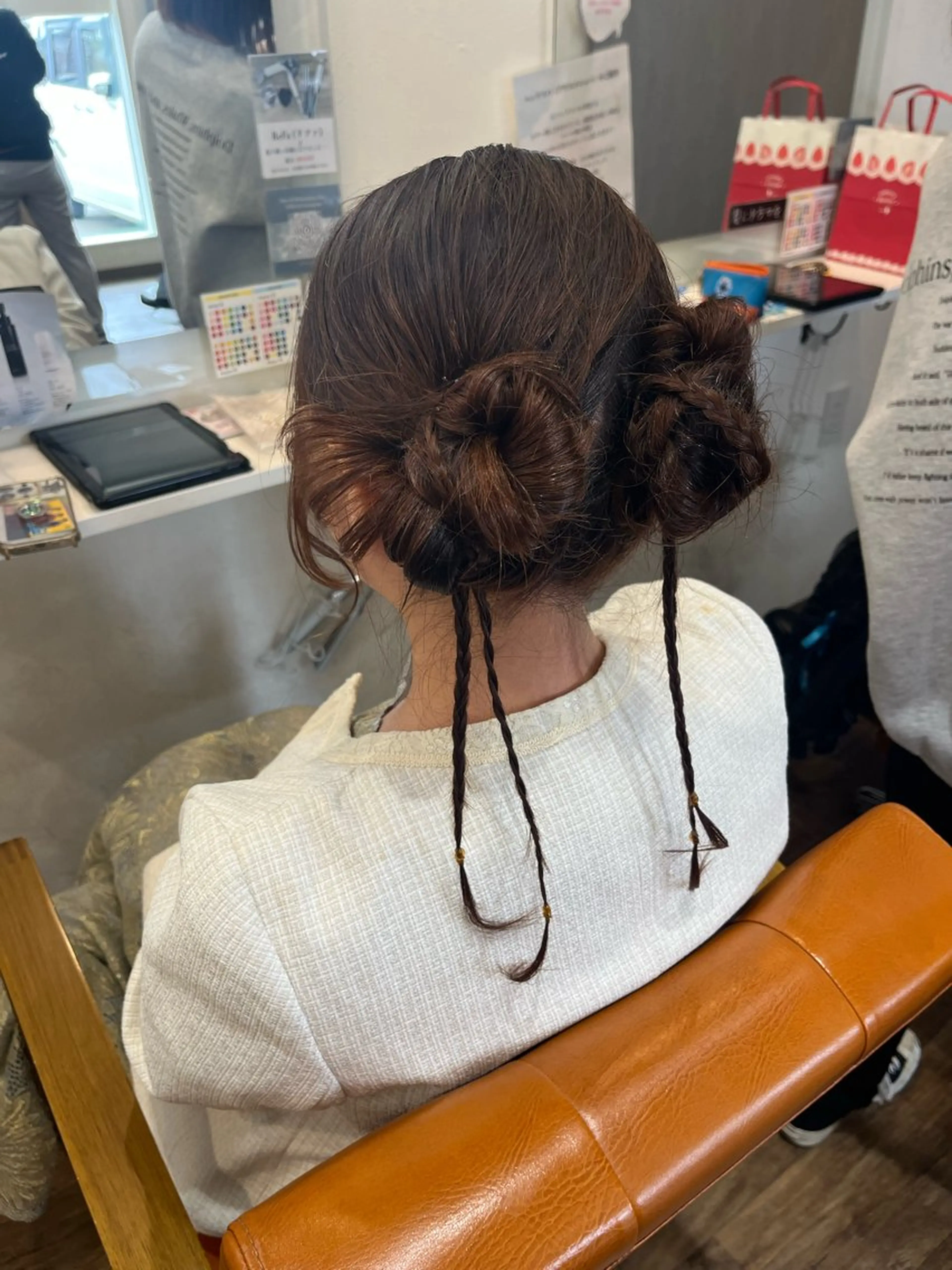 ロング 廣川 真梨乃のヘアスタイル