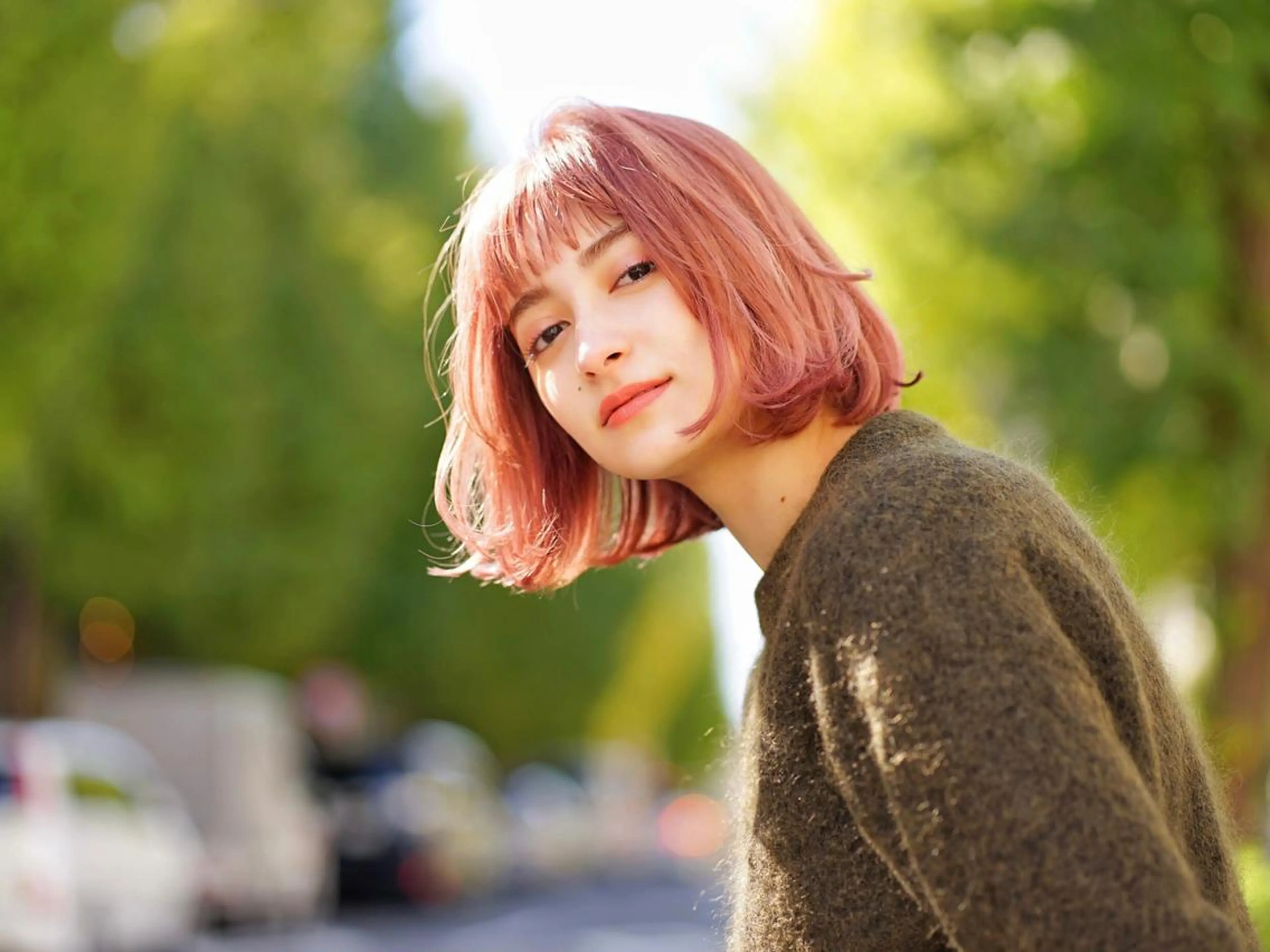 セミロング カラー パーマ ヘアアレンジ アディクシーカラー アッシュ バレイヤージュ ベージュカラー ブリーチ newi grande 横浜店のヘアスタイル