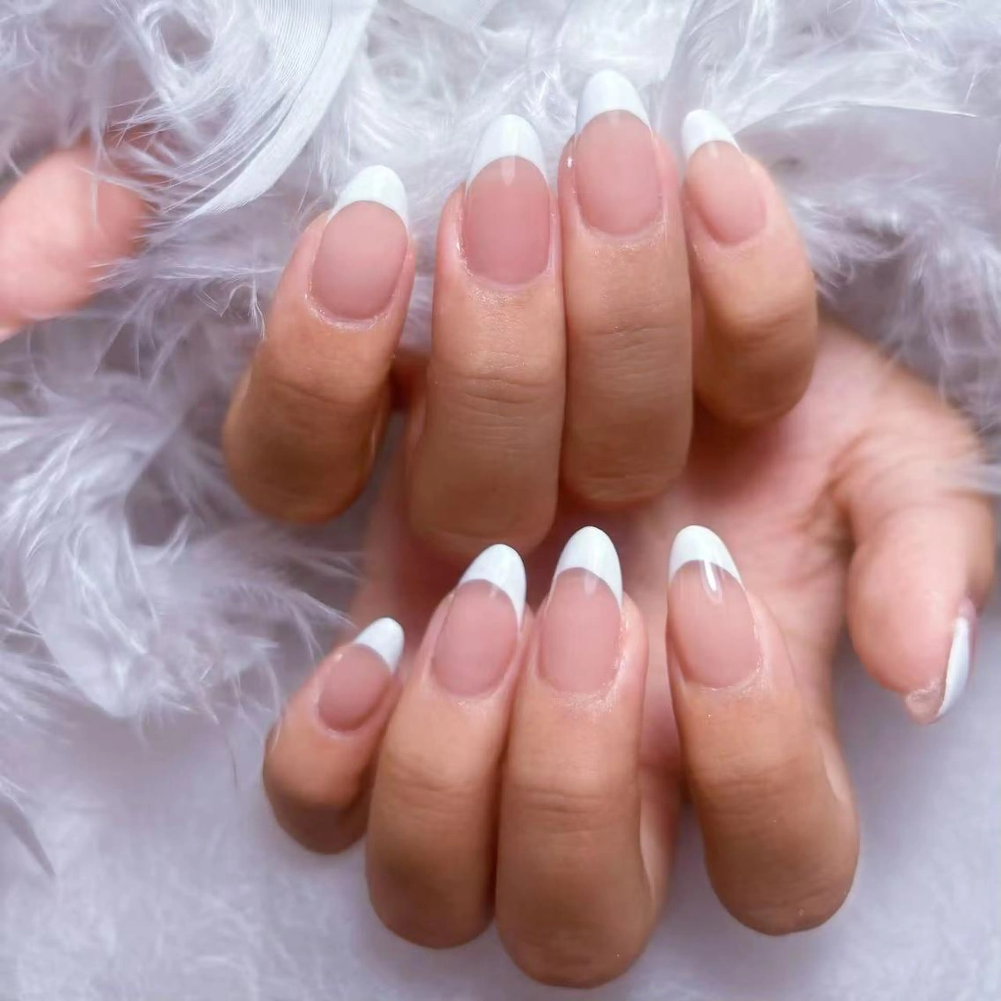 ネイル アートネイル オーロラネイル フラッシュネイル ガーリー キラキラネイル ハンドネイル リナ 💅のネイルデザイン