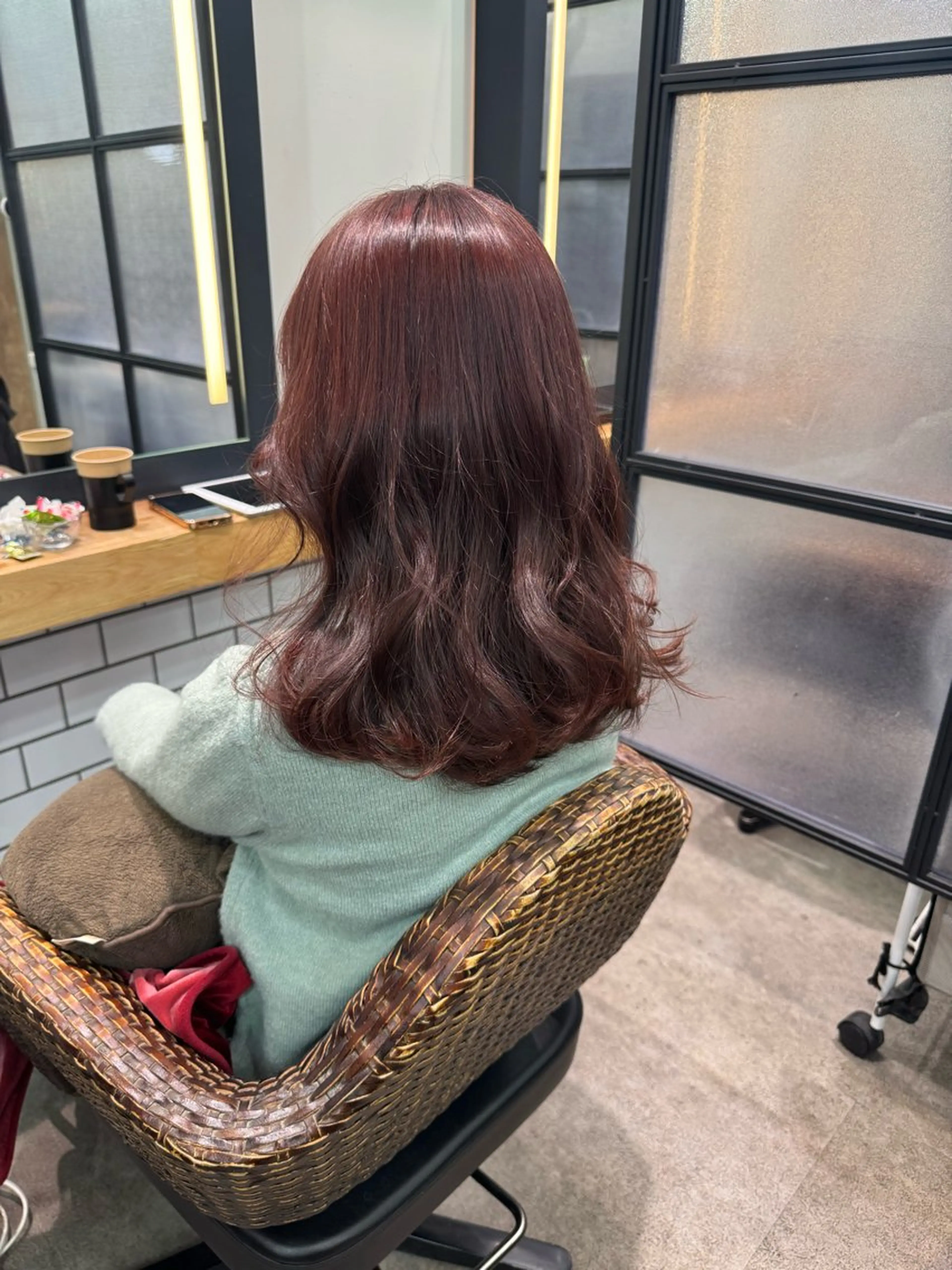 ミディアム red neo あいりのマツエク・マツパデザイン