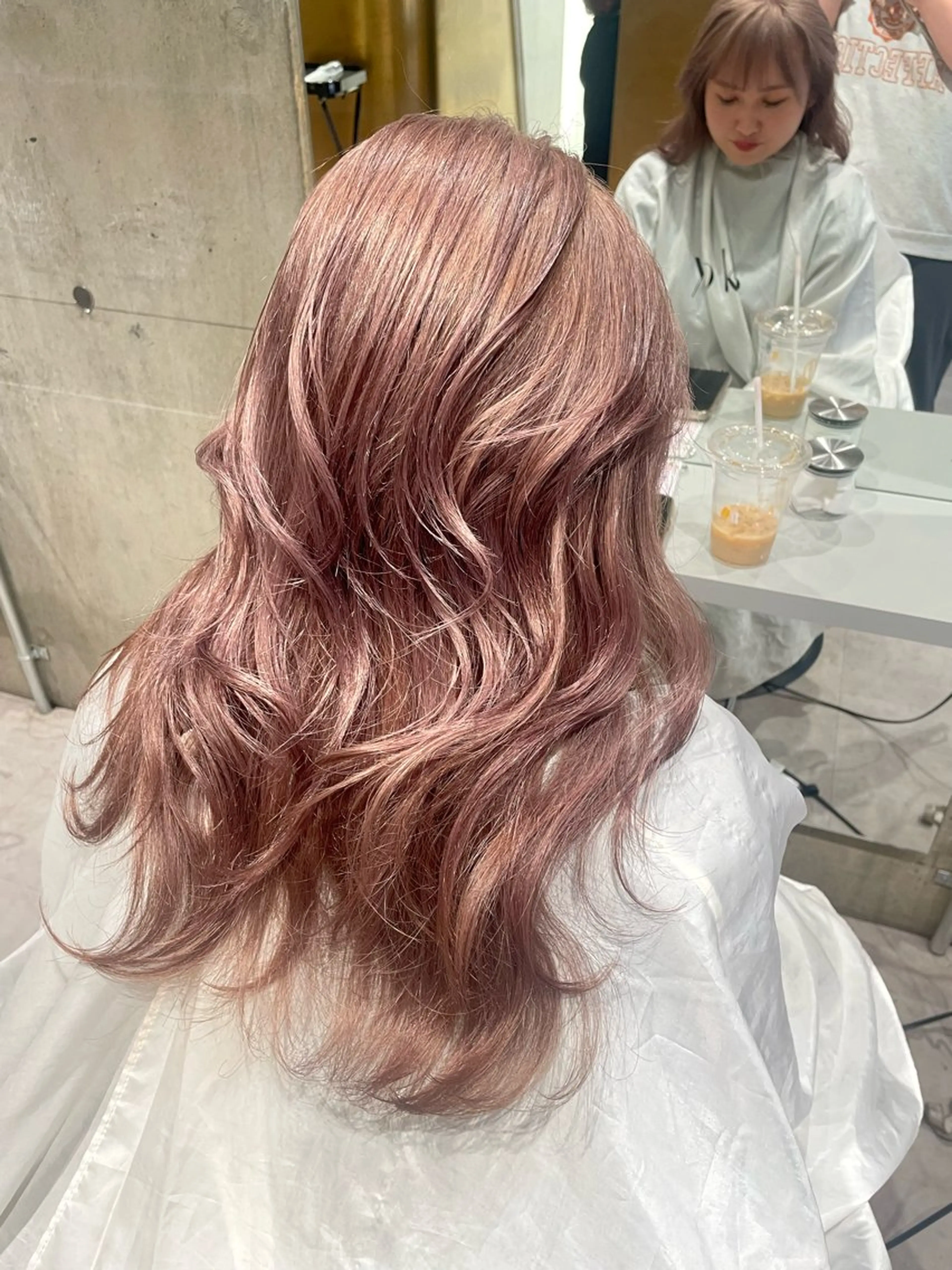 ミディアム カラー カット ヘアカラー トリートメント ☀️海外レイヤー 🇺🇸/ヒナコのヘアスタイル