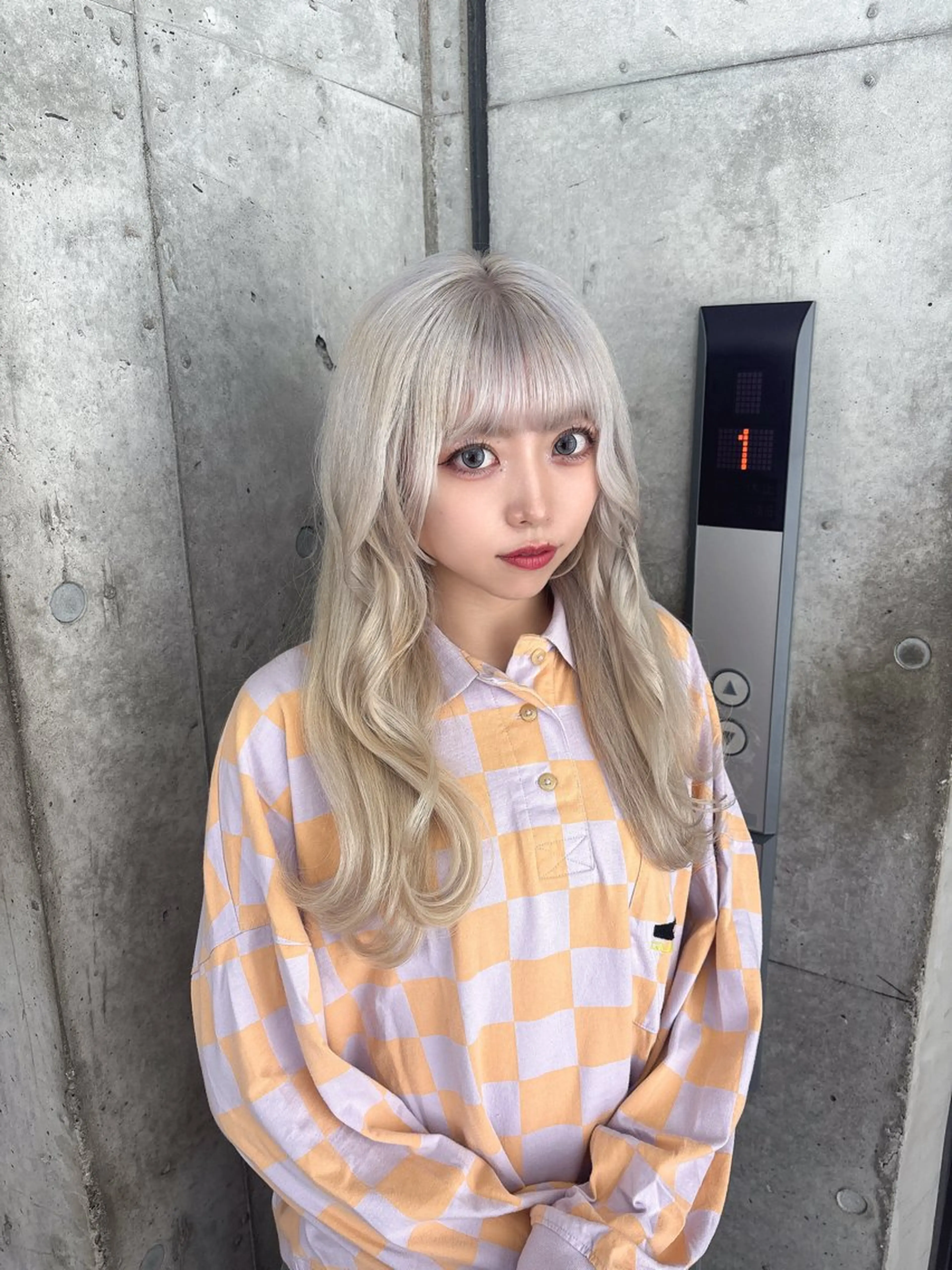 ロング カラー カット ヘアカラー 🧡カラー特化💜 鈴木凱人🤍のヘアスタイル