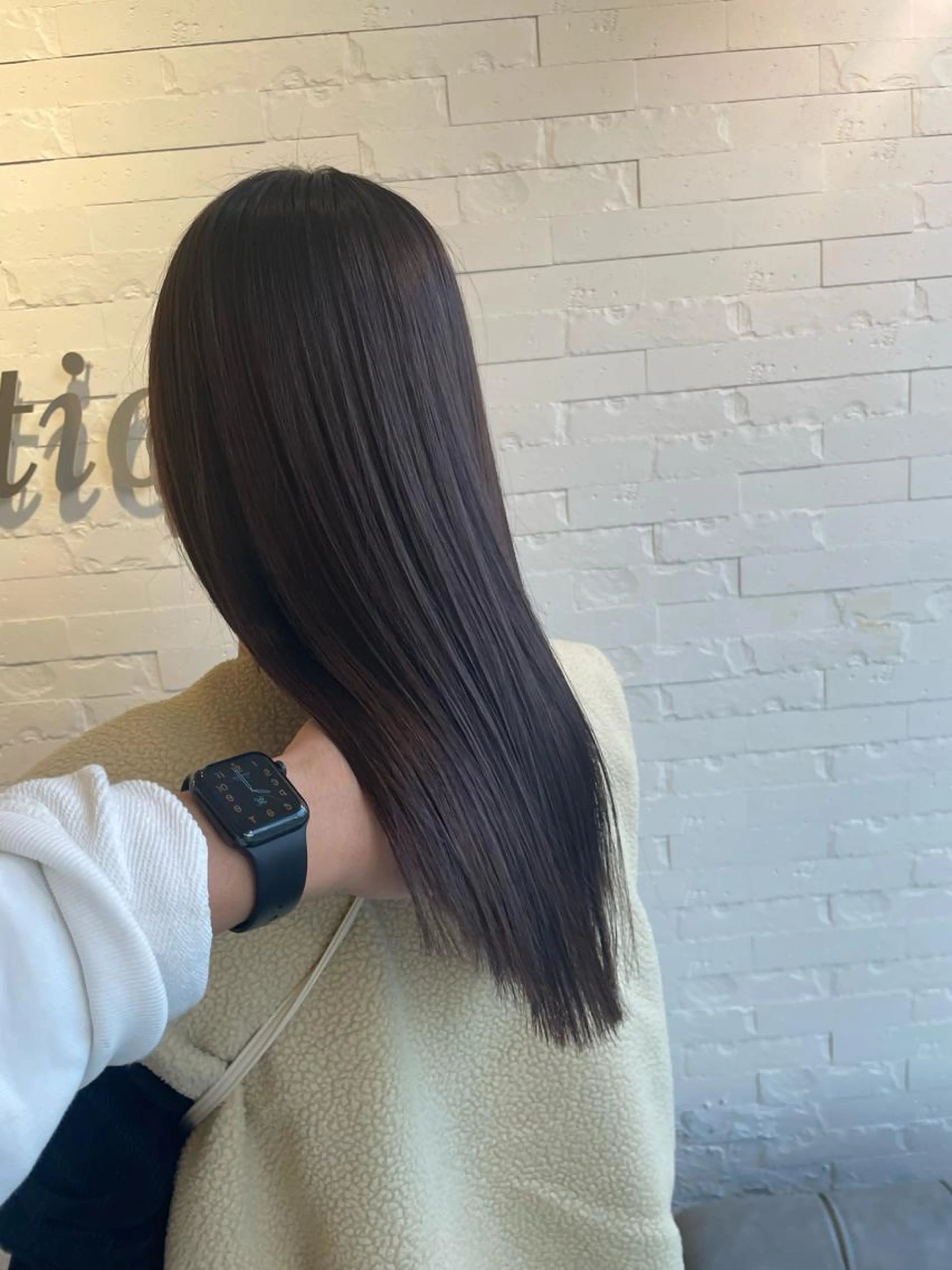 平日限定[艶髪になりたい方必見]髪質改善ストレートの写真