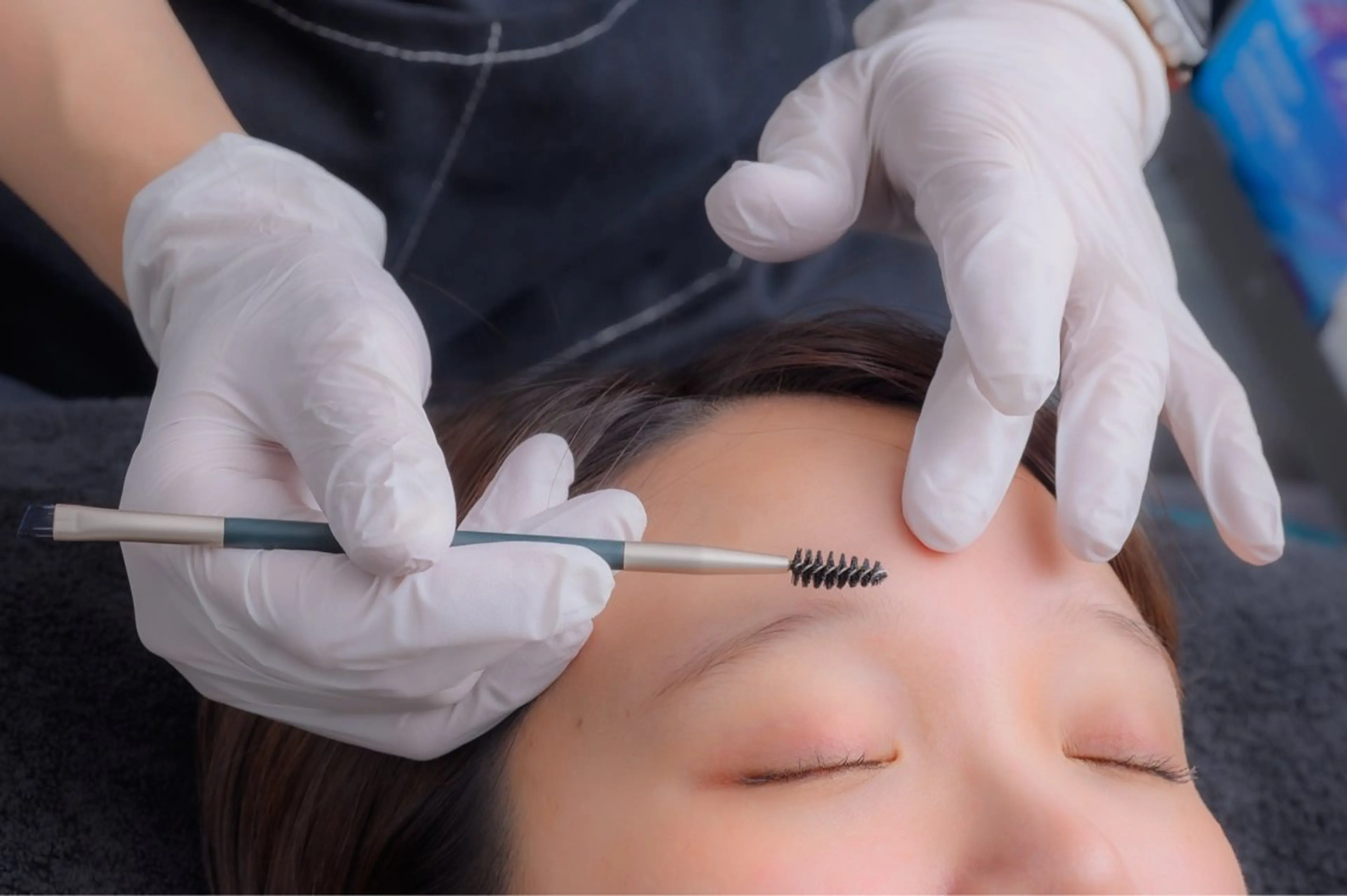 【2回目以降】眉毛パーマ&ワックス（ハリウッドブロウリフト）の写真