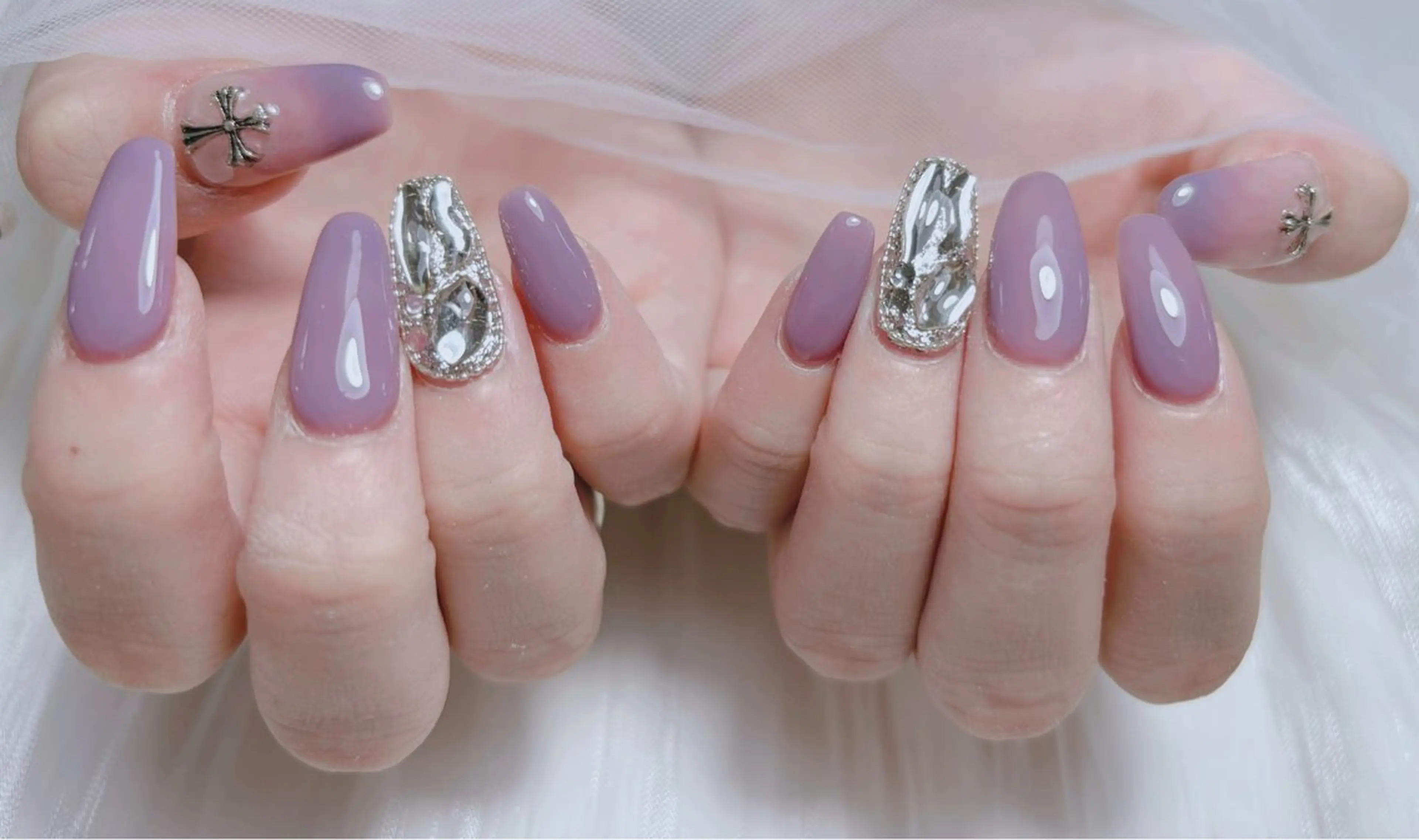 ネイル H3 Nail Tsuki🦋💙のネイルデザイン