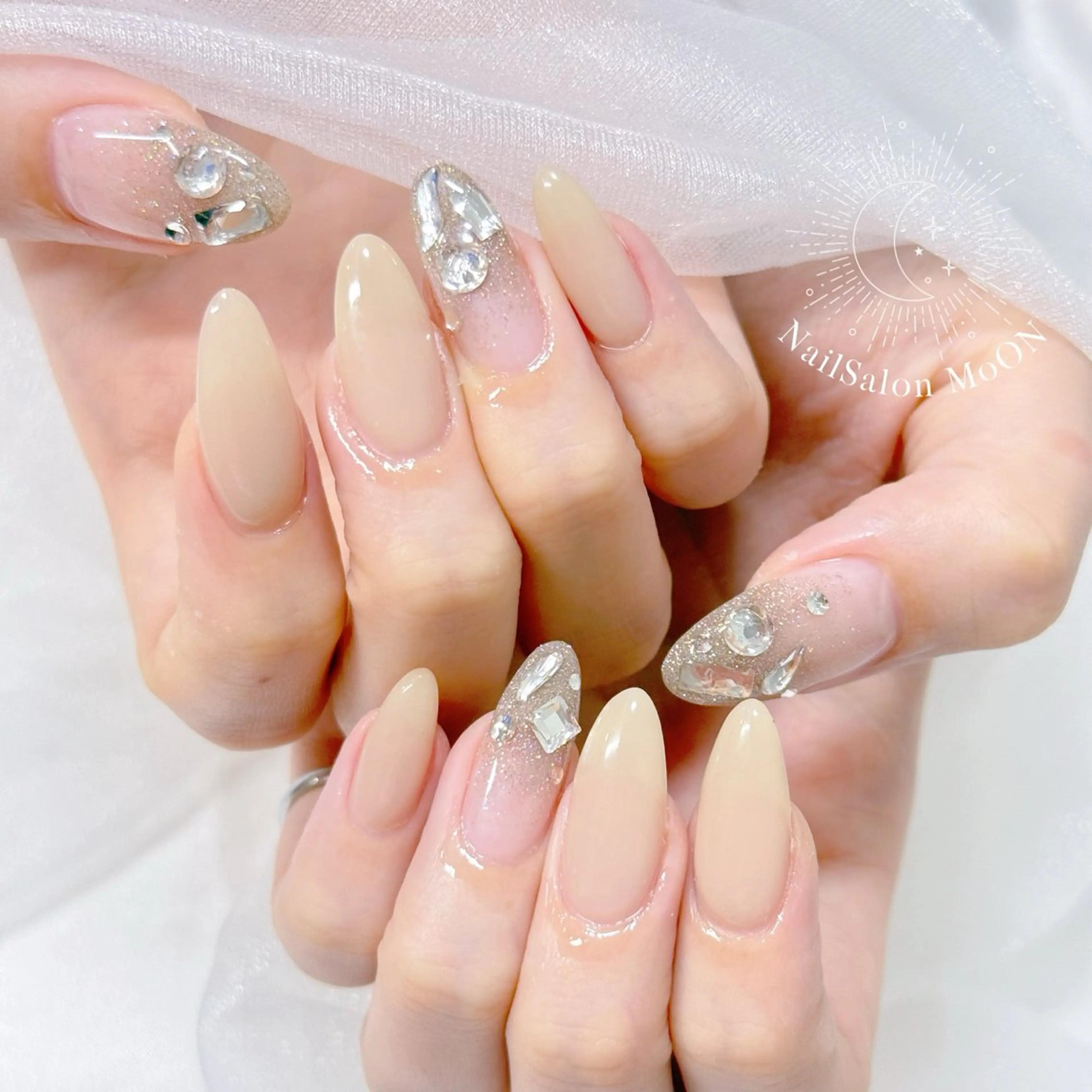 ネイル ハンドネイル ハンドケア MoON...❤︎ MeGuのネイルデザイン