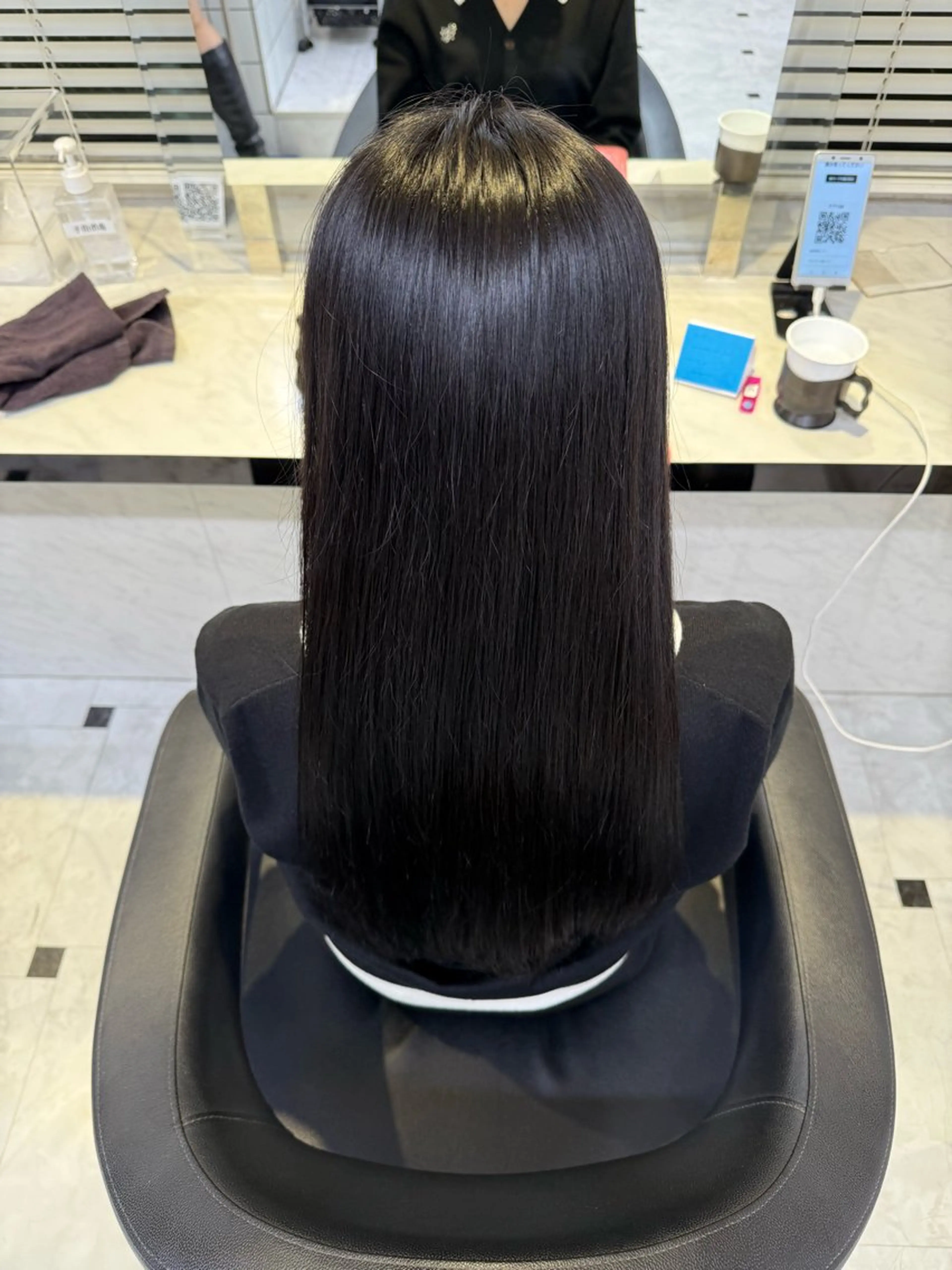 ロング カラー 髪質改善 ロング トリートメント 韓国風グレージュ 🤍たくみ🤍のヘアスタイル