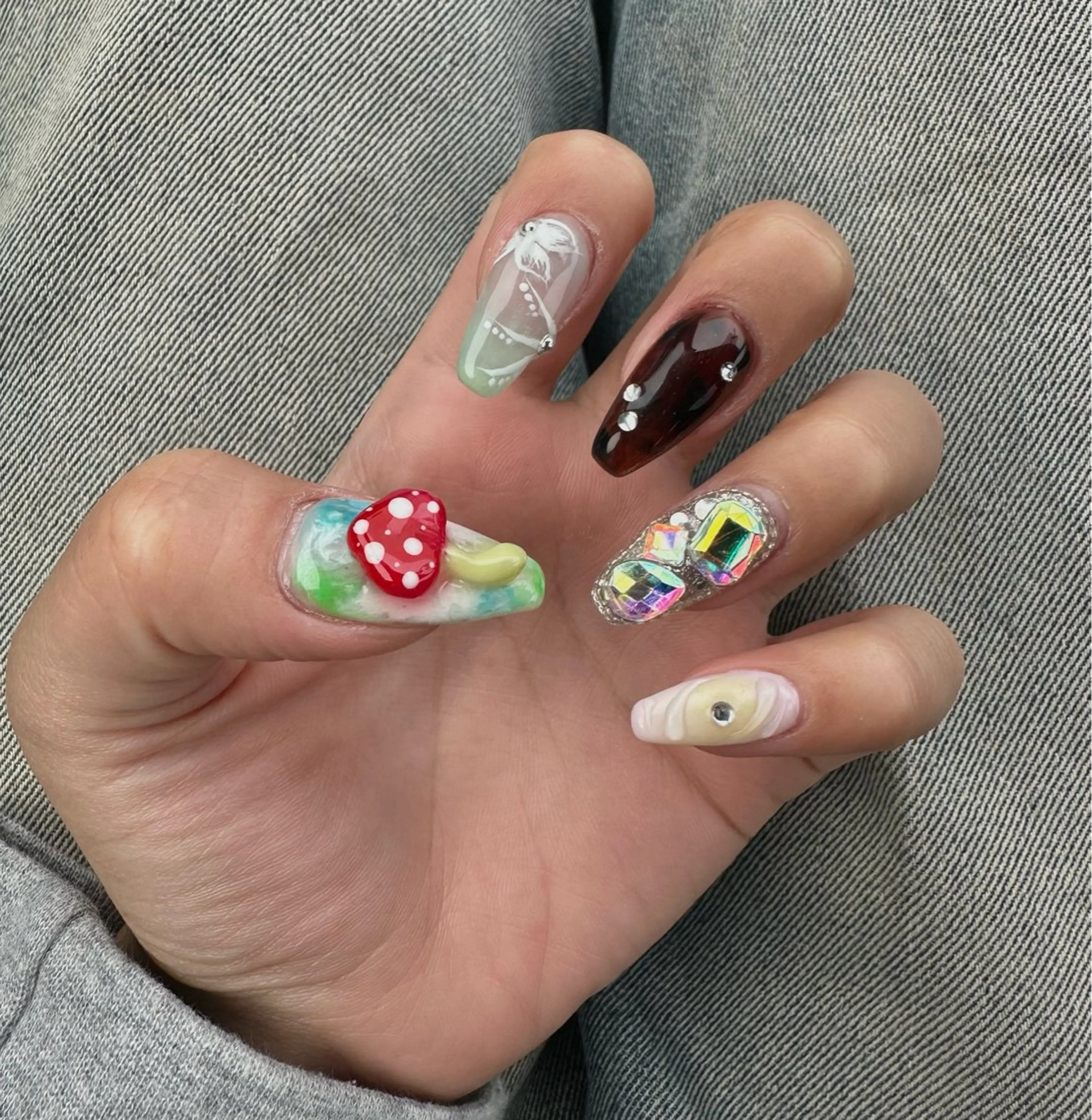 ネイル mis uzuのネイルデザイン