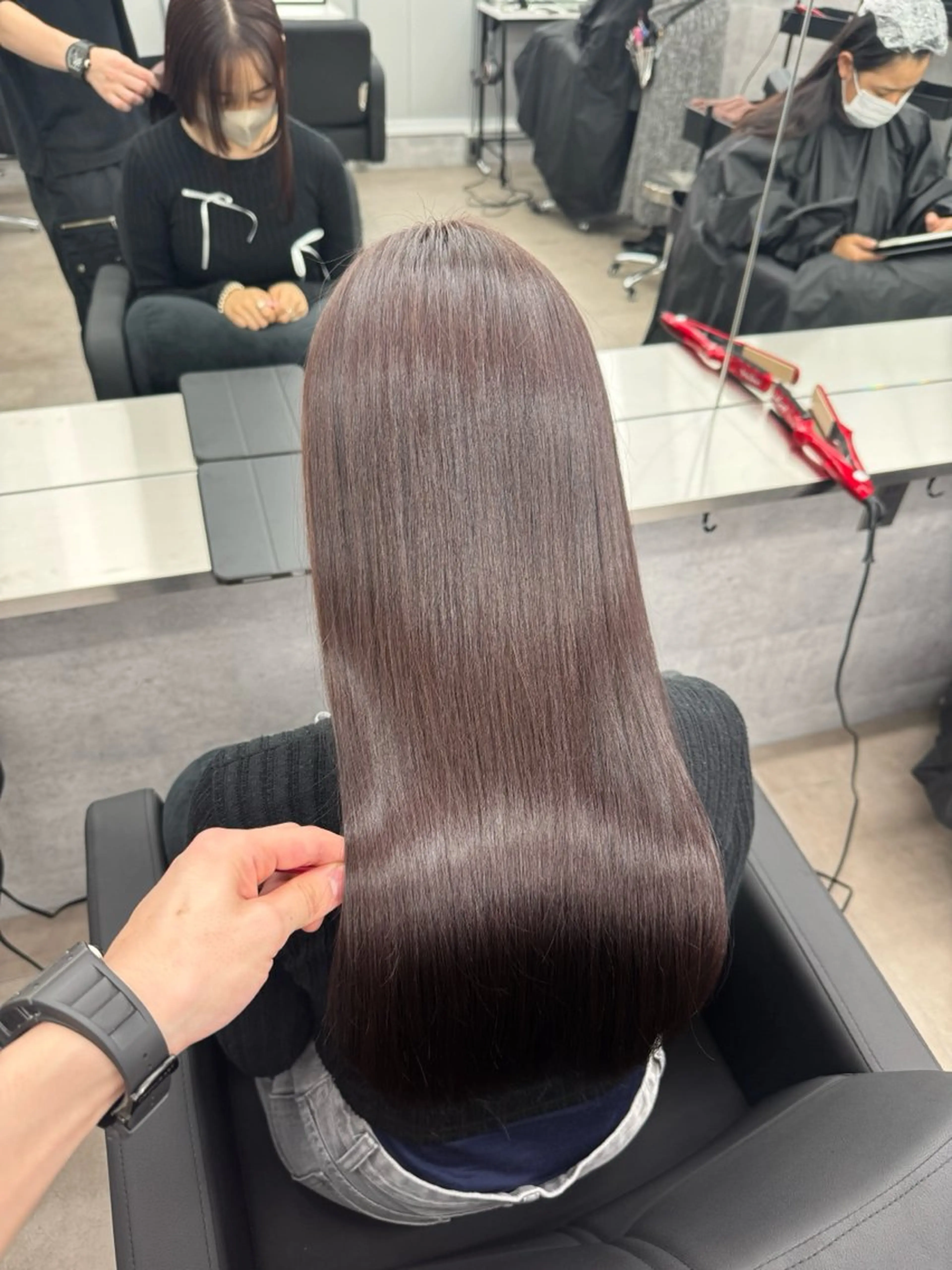 ロング カラー パーマ 🌈艶髪/髪質改善 新宿itouのヘアスタイル