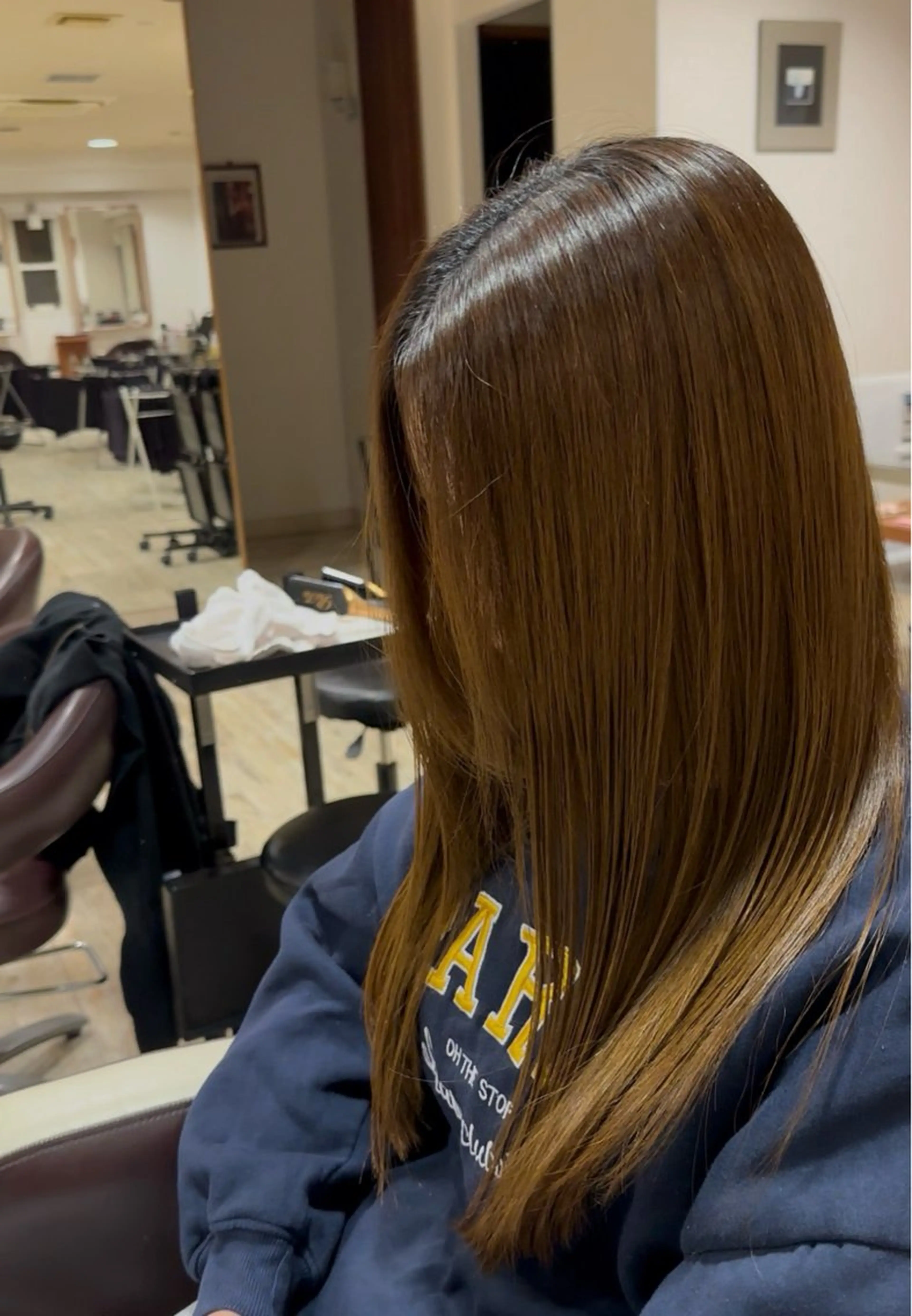 セミロング 大前 吏央のヘアスタイル