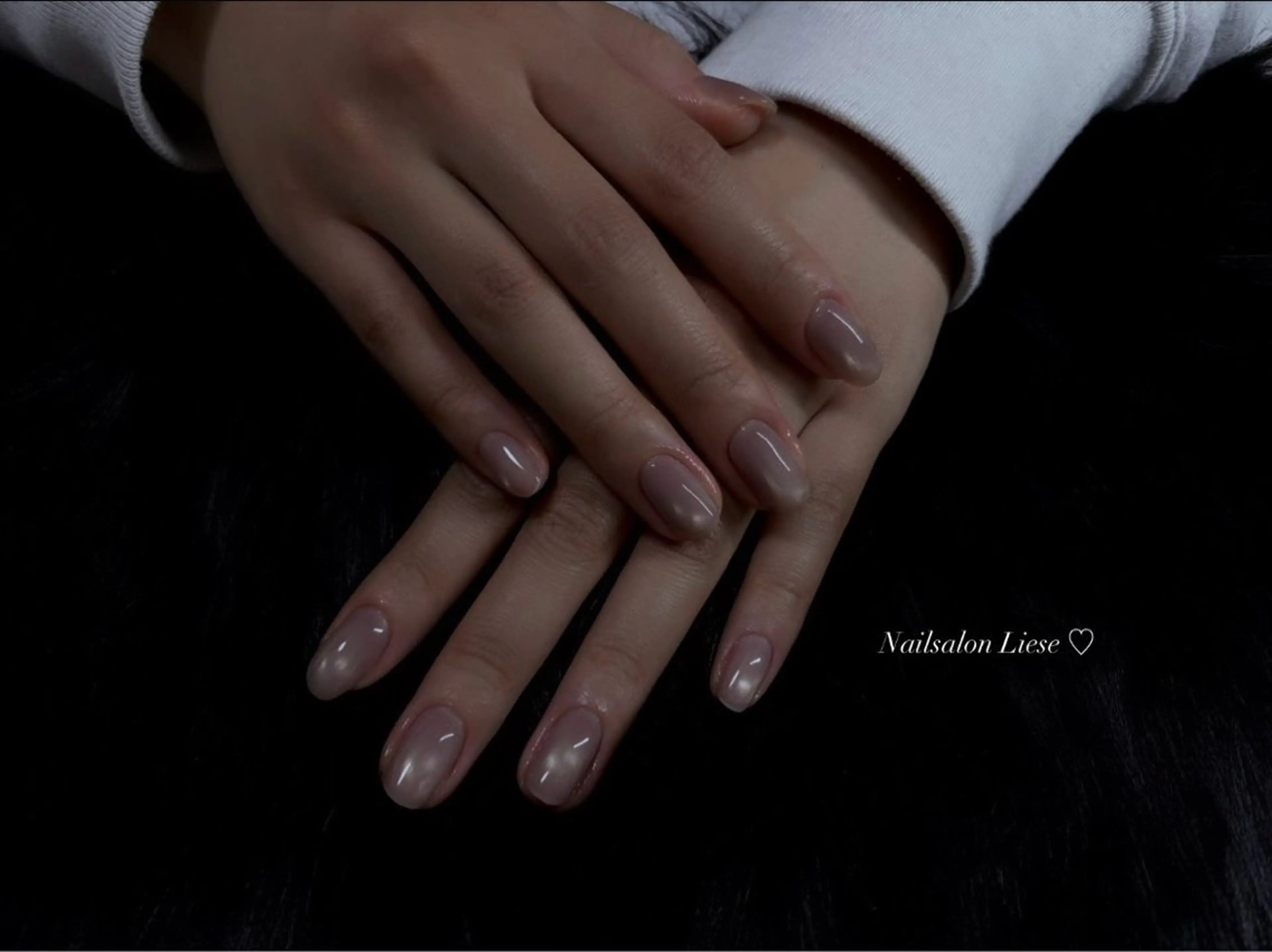 ネイル ハンドネイル 𝑵𝒂𝒊𝒍𝒔𝒂𝒍𝒐𝒏 𝑳𝒊𝒆𝒔𝒆所属・𝐋𝐢𝐞𝐬𝐞 𝐘𝐔𝐈のネイルデザイン