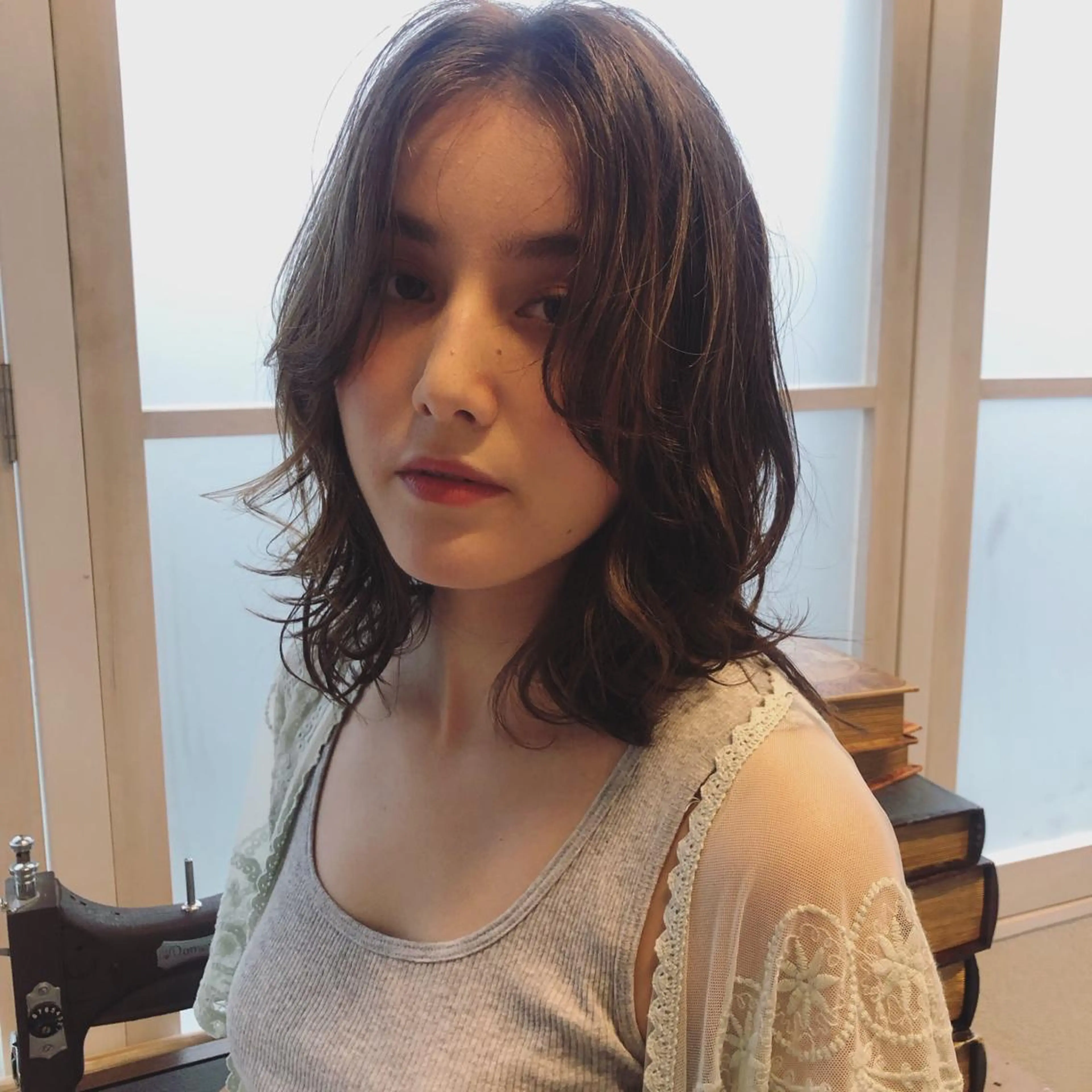 ミディアム カラー デザインカラー AMATELAS zero所属・レイヤー×髪質改善 ×透明感/杉田 圭のヘアスタイル