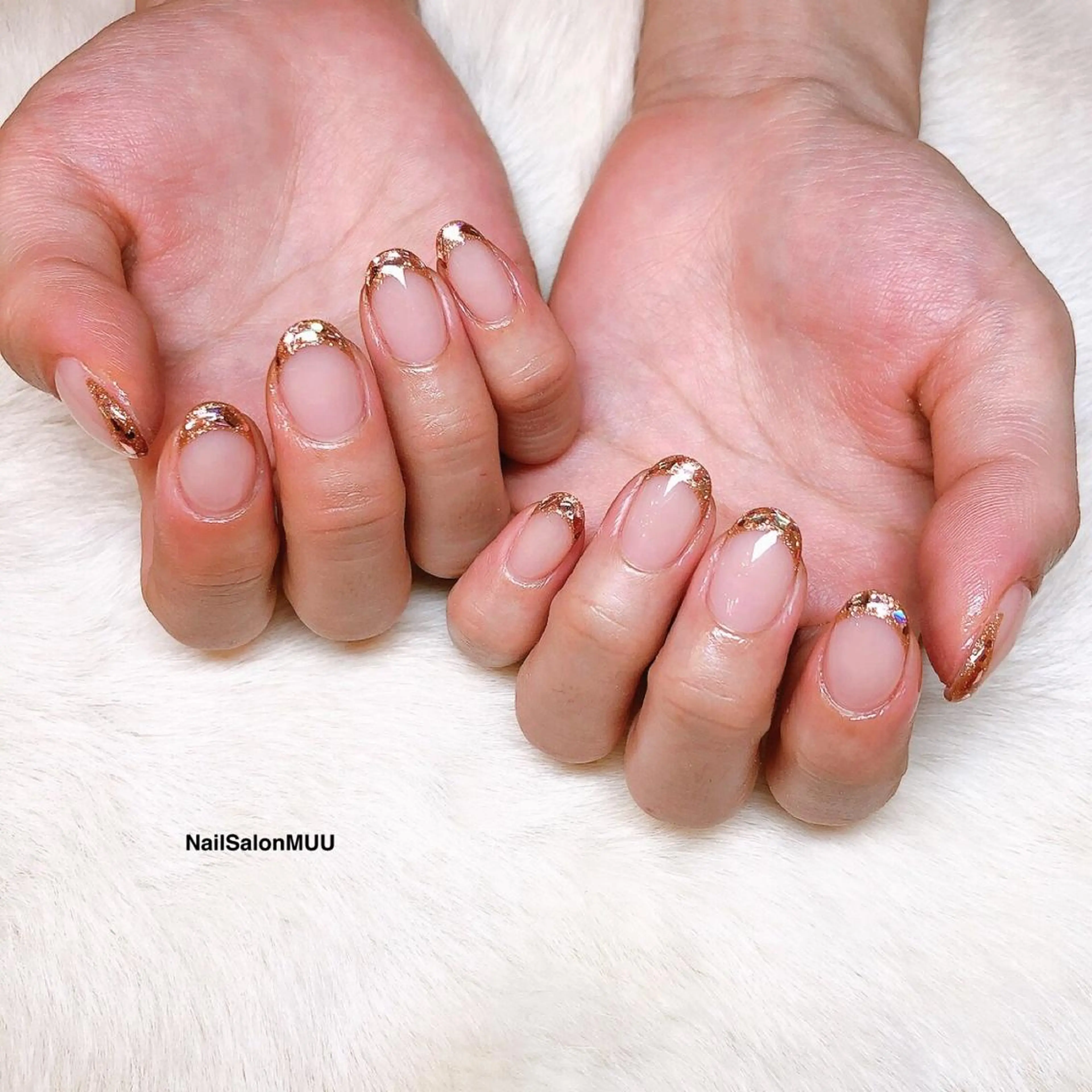 パラジェル【オフ&甘皮ケア込み】ガラスフレンチ￥9900の写真