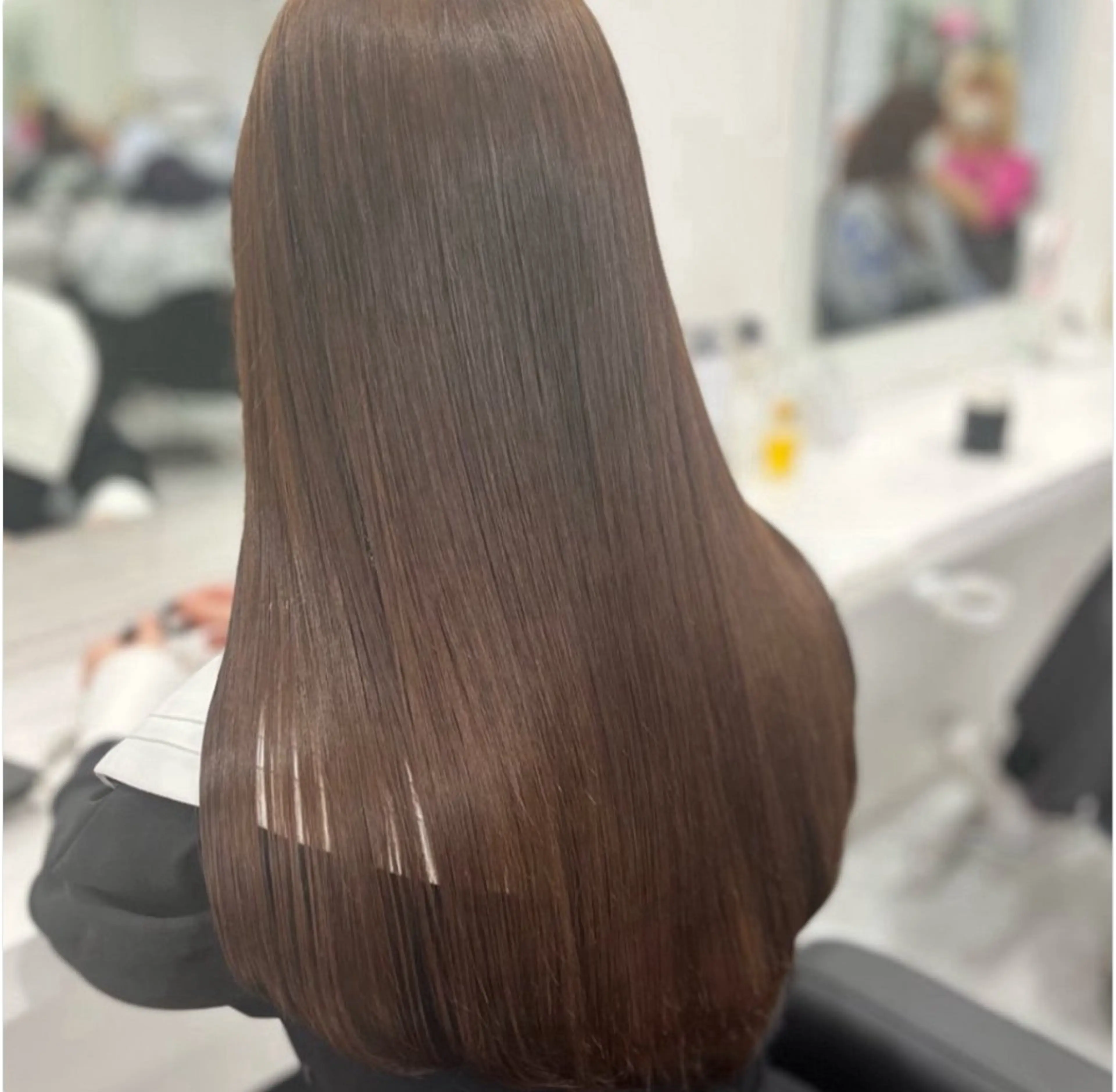 ロング カラー カット ヘアカラー 🫧うる艶トレンド 🫧透明感カラーのヘアスタイル