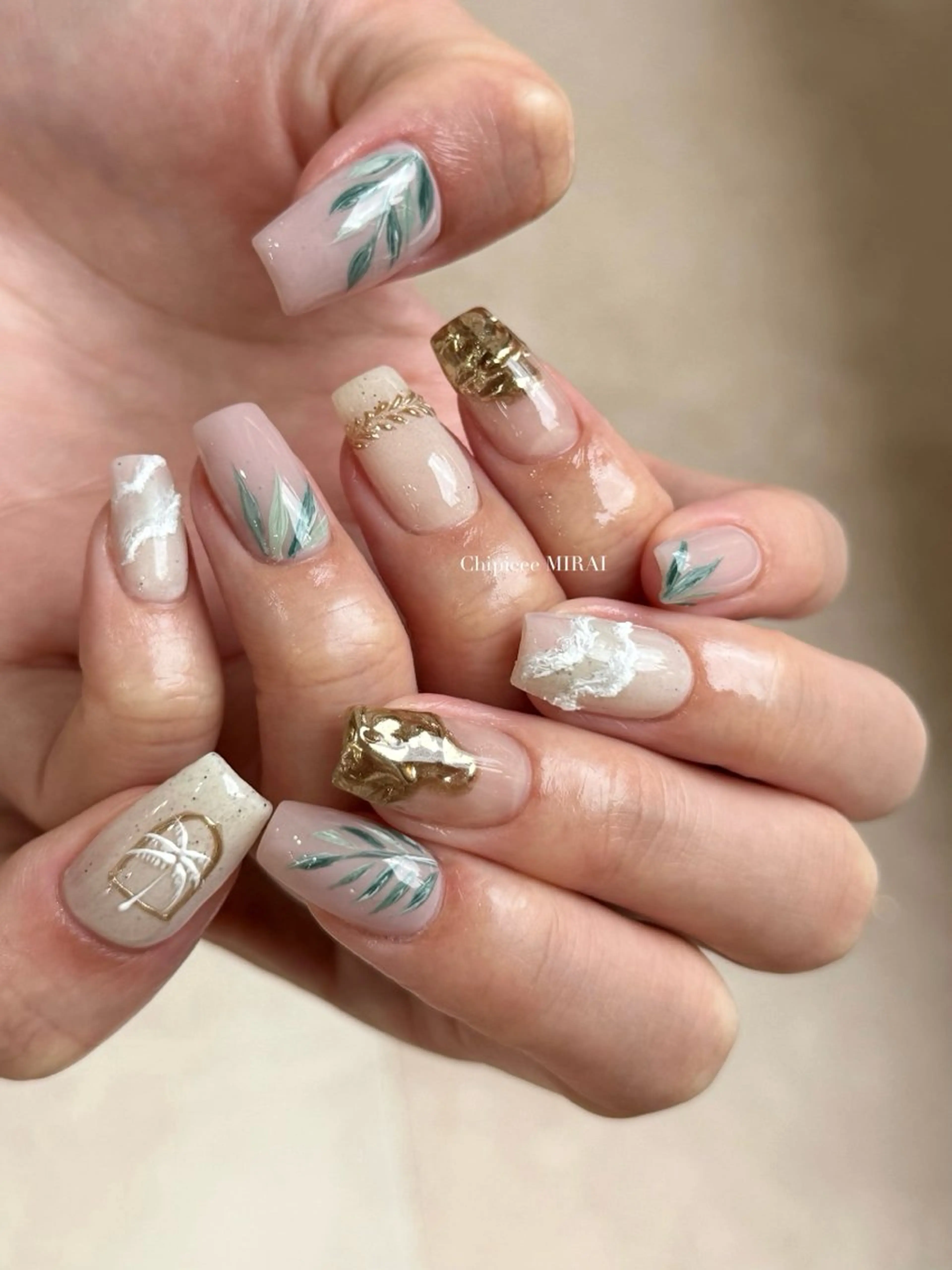 ネイル ハンドネイル Chipieee MIRAIのネイルデザイン