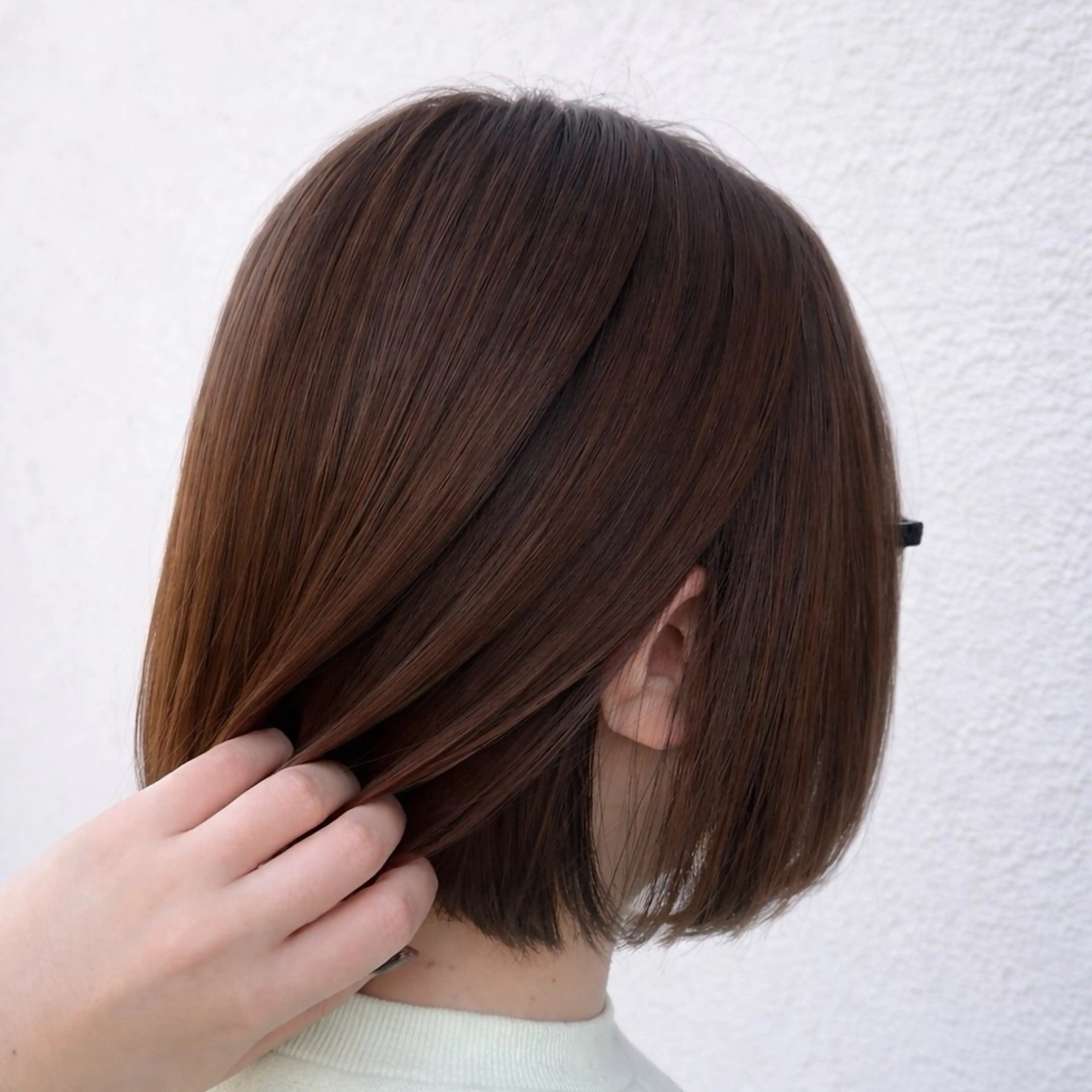 ショート カラー ブラウンカラー マロンブラウン ボブ カット ヘアカラー トリートメント 佐藤 舞のヘアスタイル