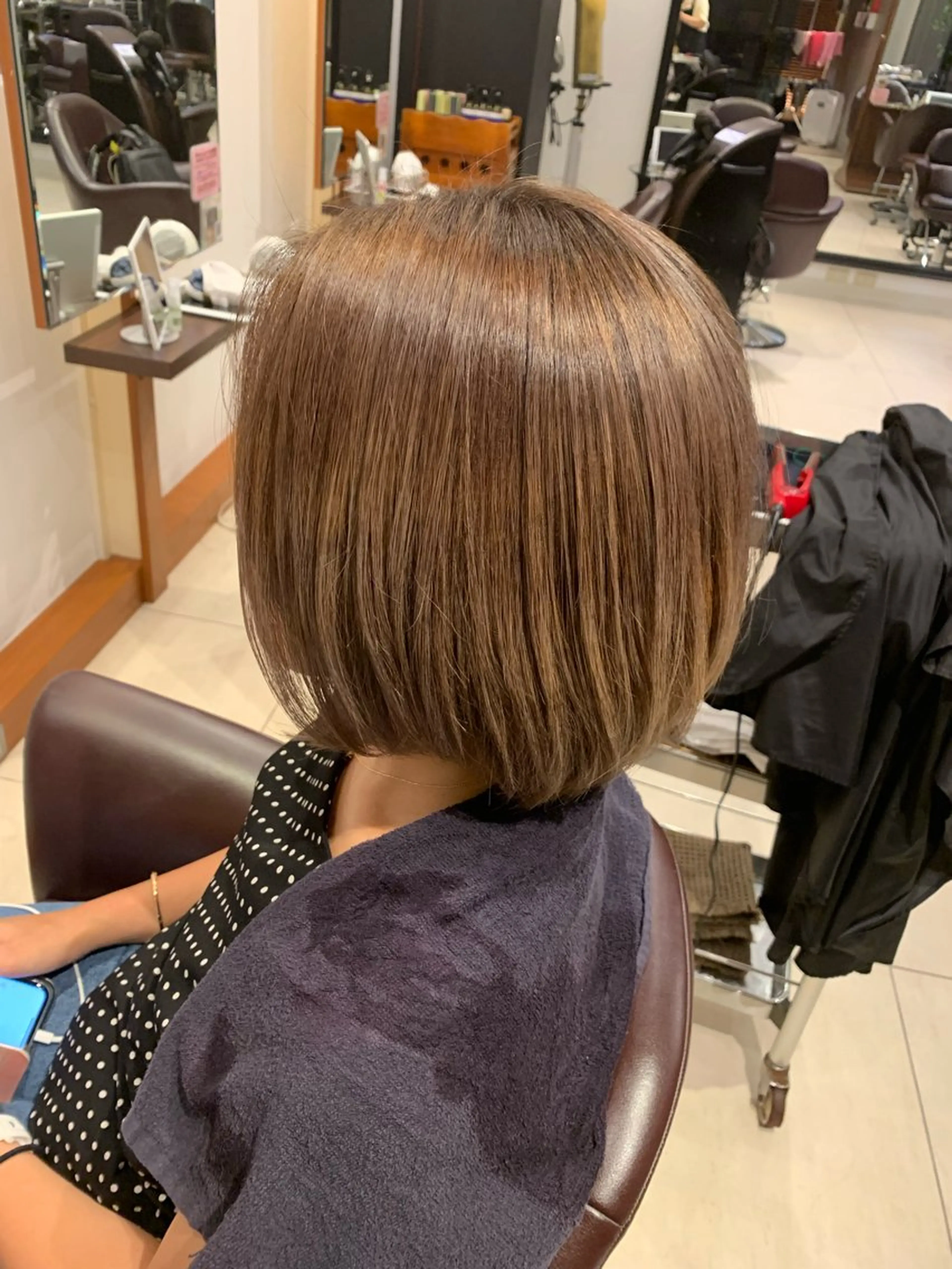 ミディアム プルースラウンジ 千葉のヘアスタイル