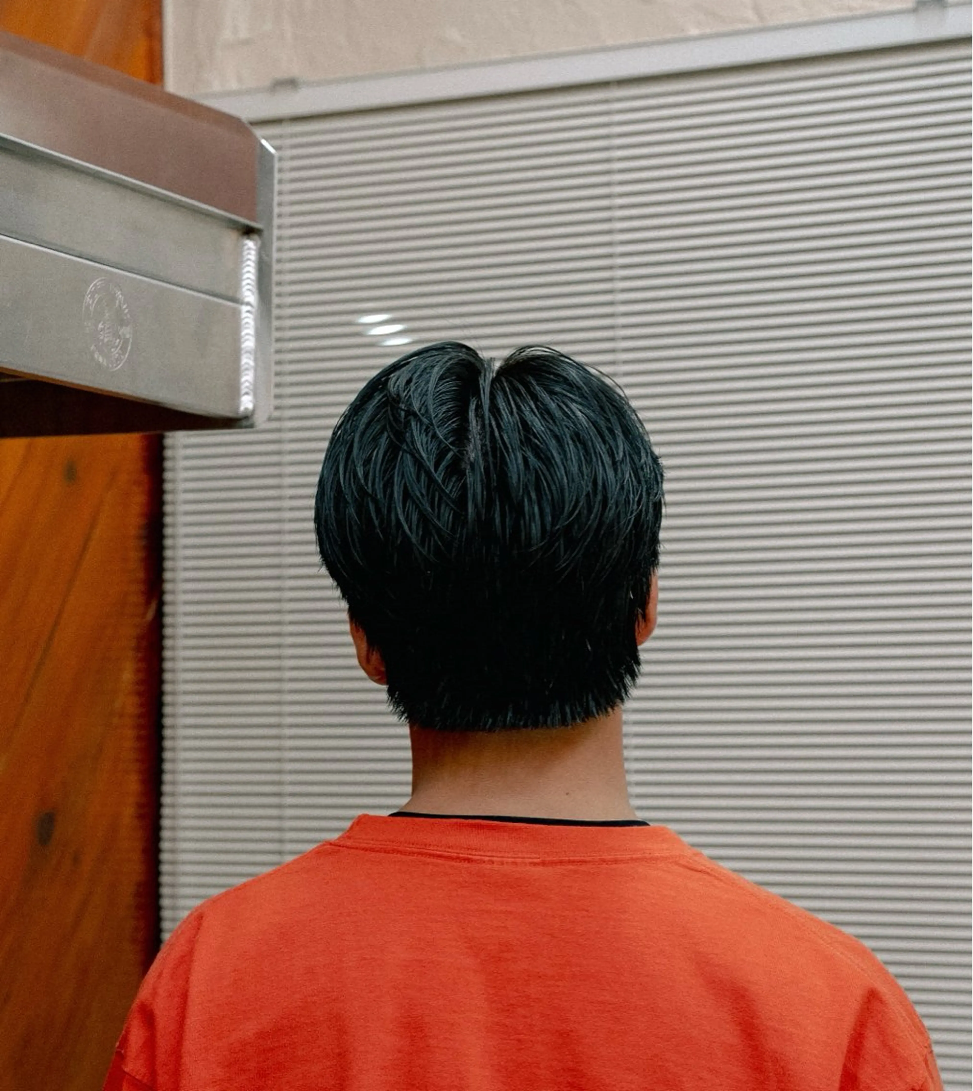 ショート カラー パーマ メンズ センターパート 🔗メンズサロン🔗 Kieのヘアスタイル