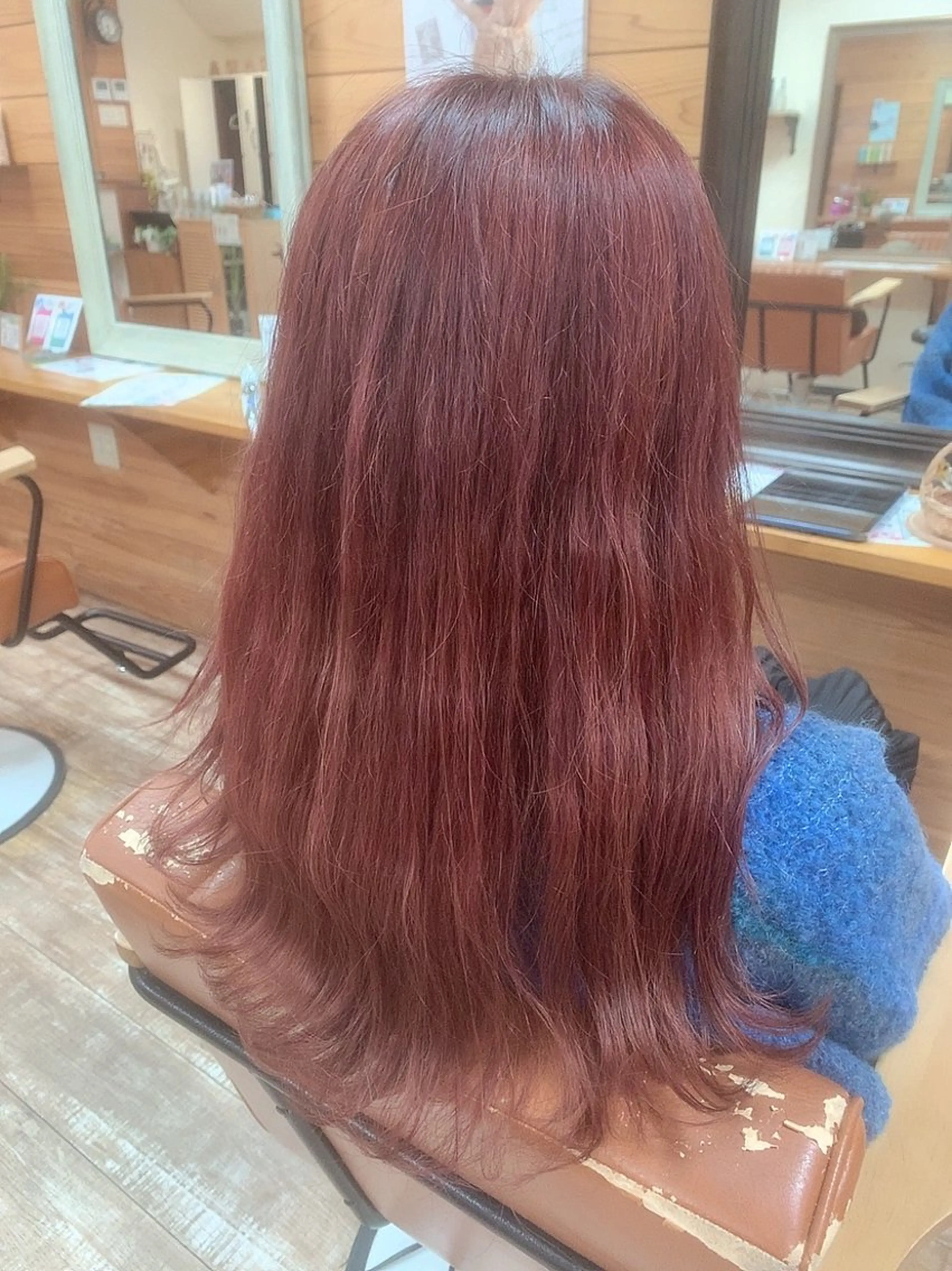 ロング カラー ブリーチ レッドカラー 瀧 葉月のヘアスタイル