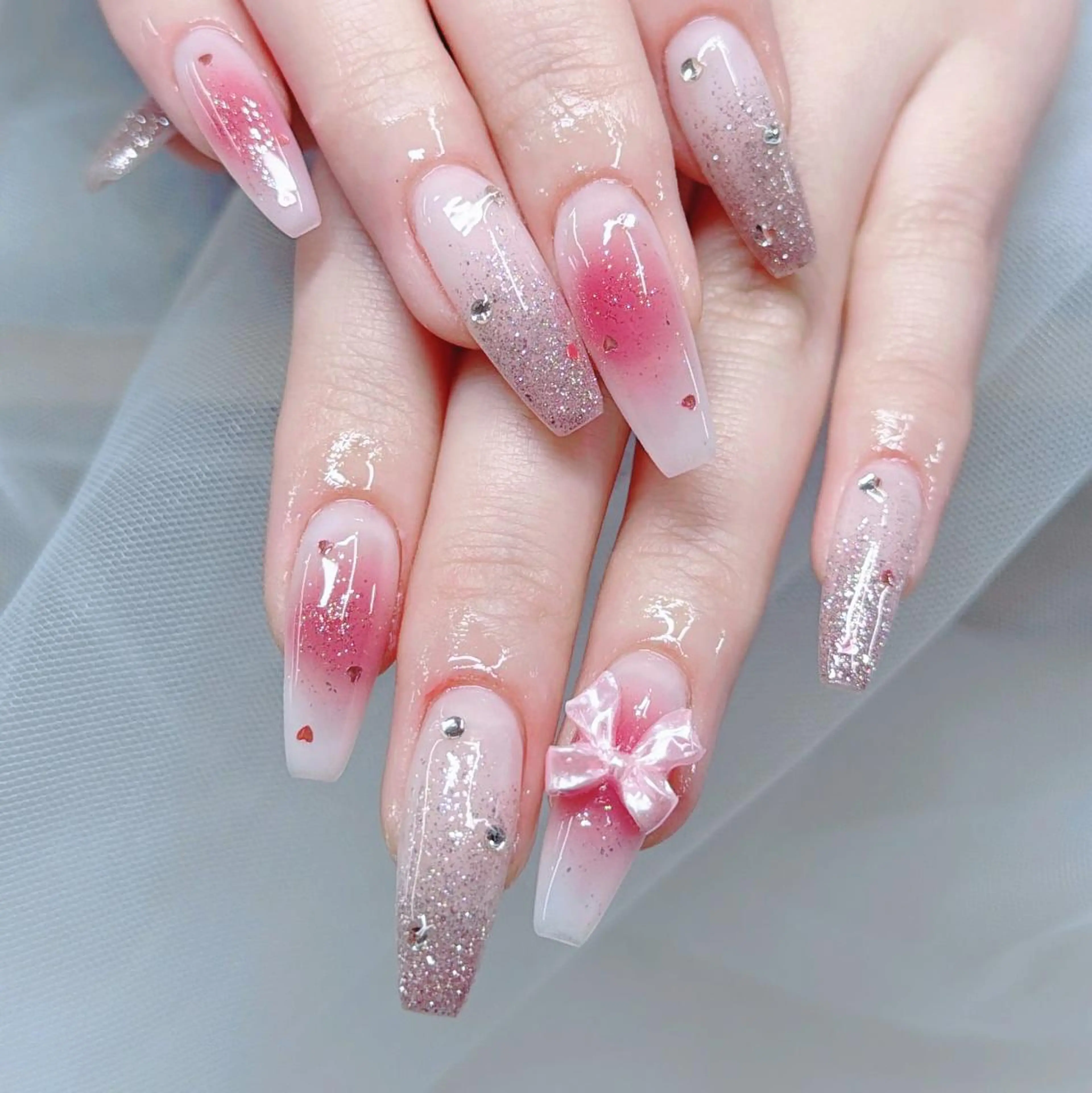 ネイル queensnail 🧸mikaのネイルデザイン