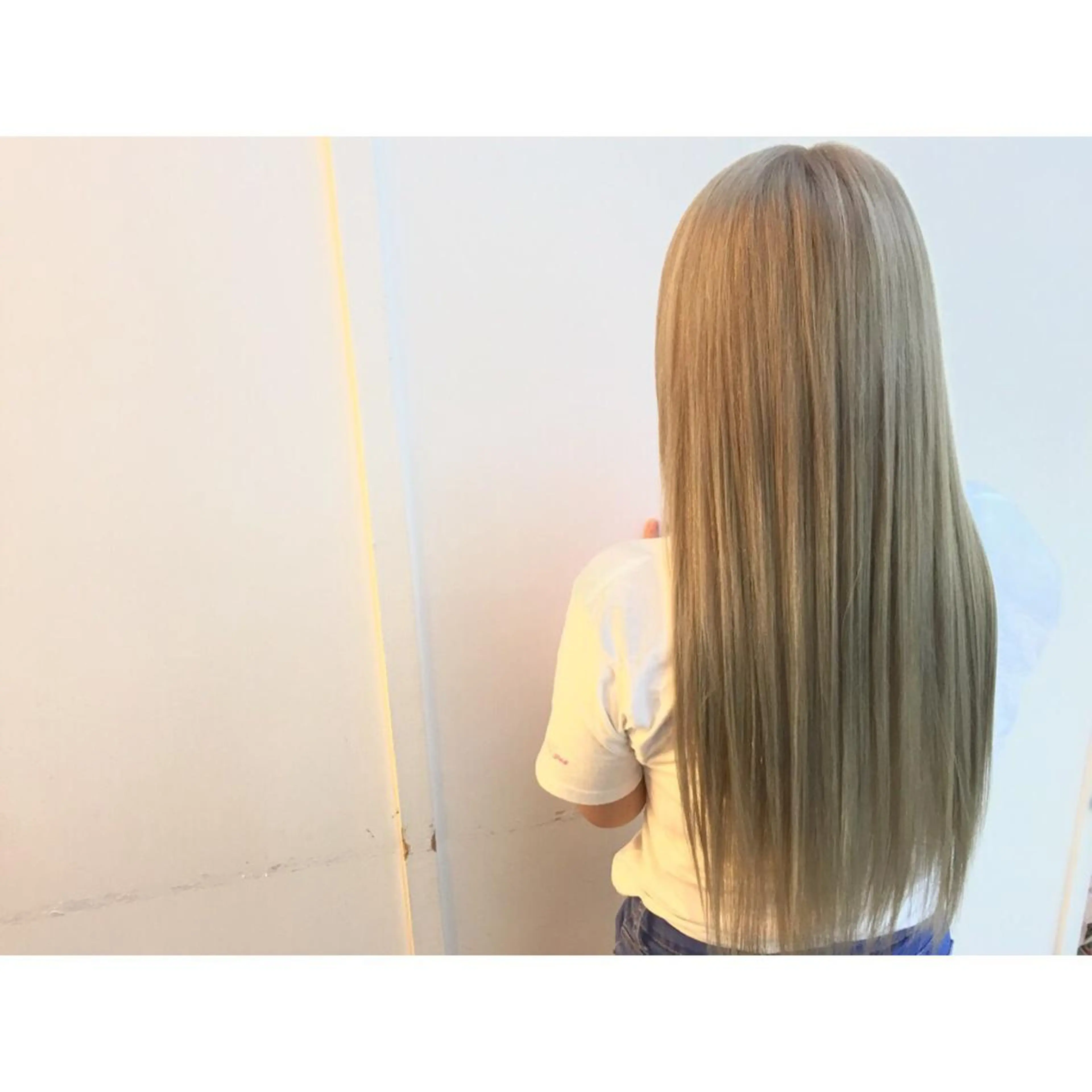 ロング カラー なかにし まゆみのヘアスタイル