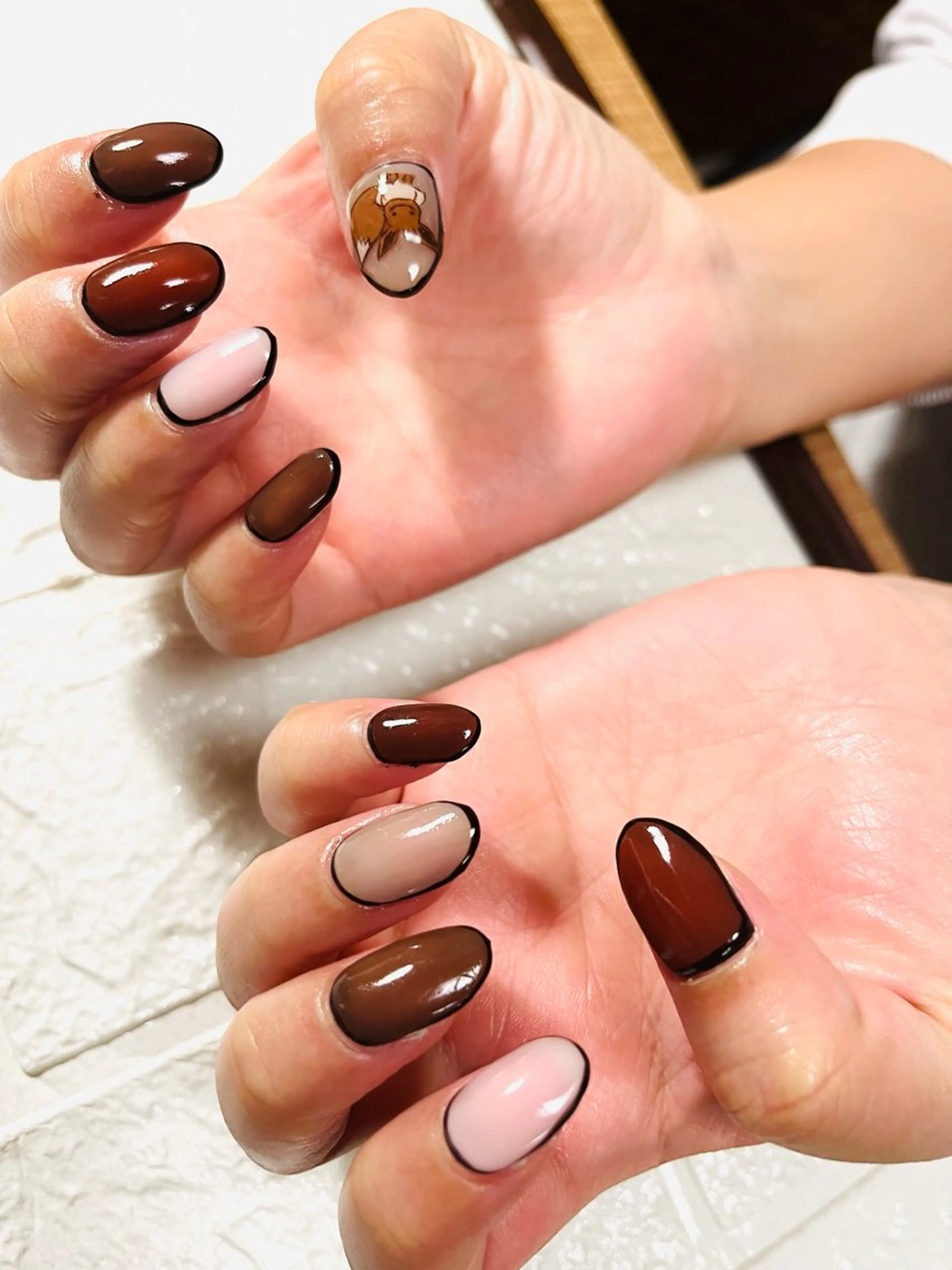 ネイル ハンドネイル ハンドケア 安藤 Charlotteのネイルデザイン