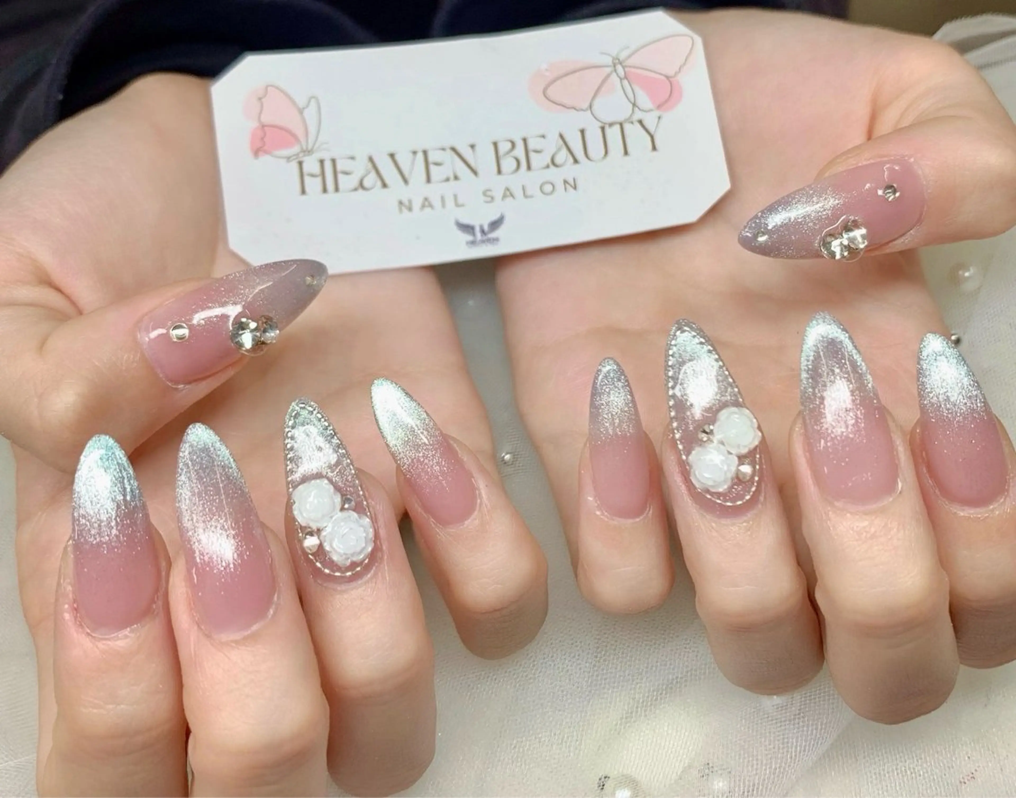 ロング 韓国風ヘア ハンドネイル ハンドケア Mika nail salon 鶯谷のネイルデザイン