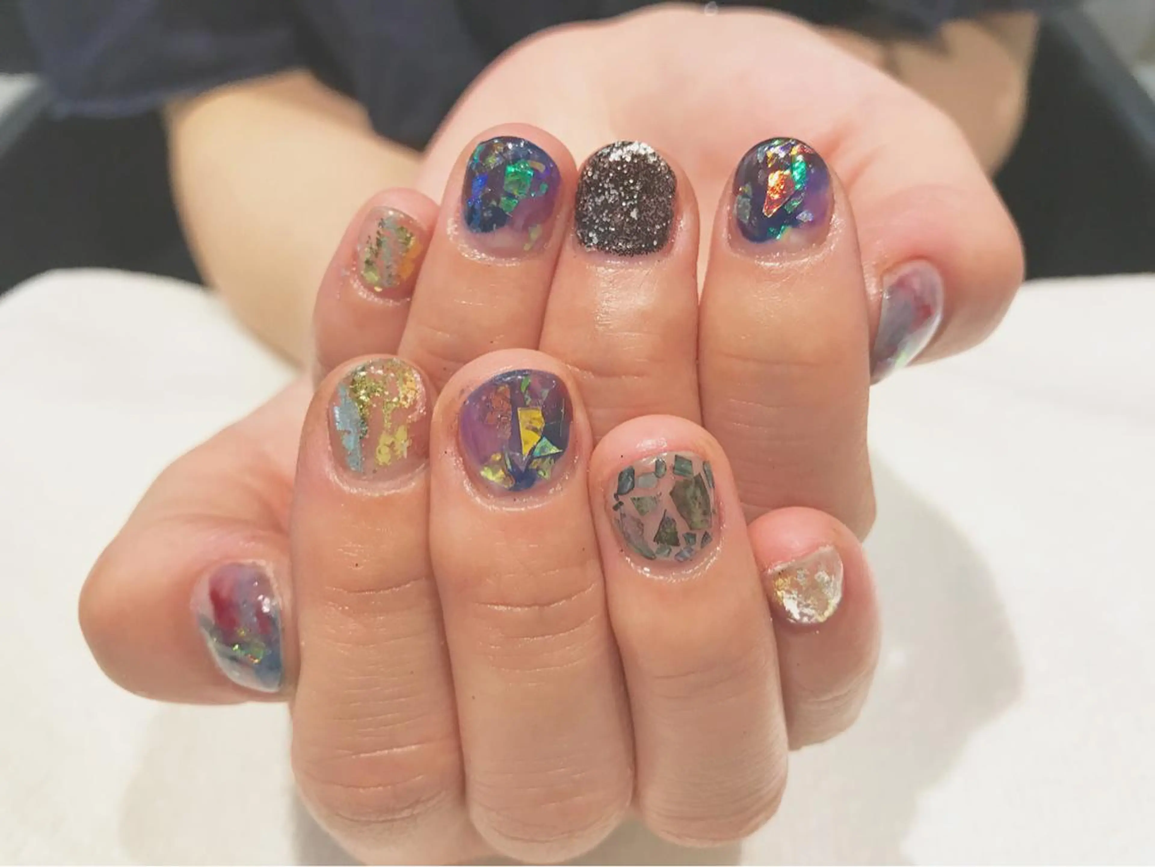 ネイル ネイビー NARUMI HYODOのネイルデザイン