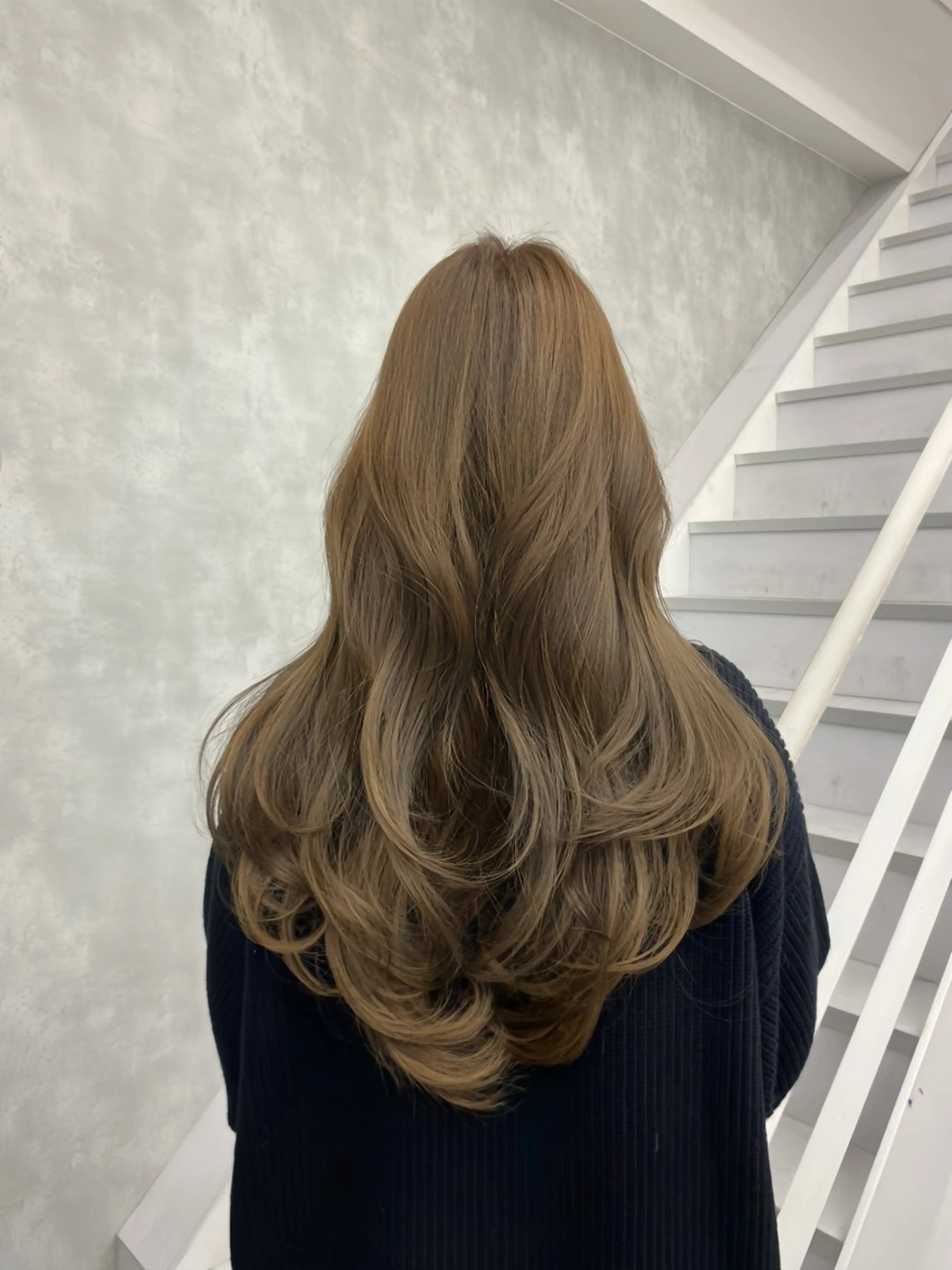 【ブリーチ無し】 カット＋ダブルカラー（ベースが暗い方におすすめ）の写真