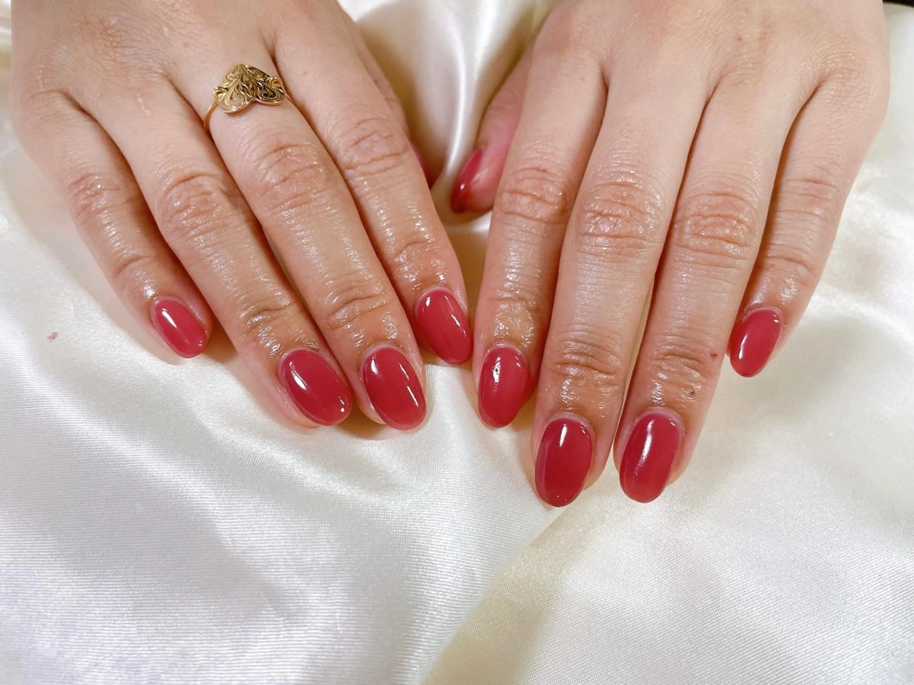 ネイル ワンカラーネイル 赤色 kikinail 溝の口のネイルデザイン
