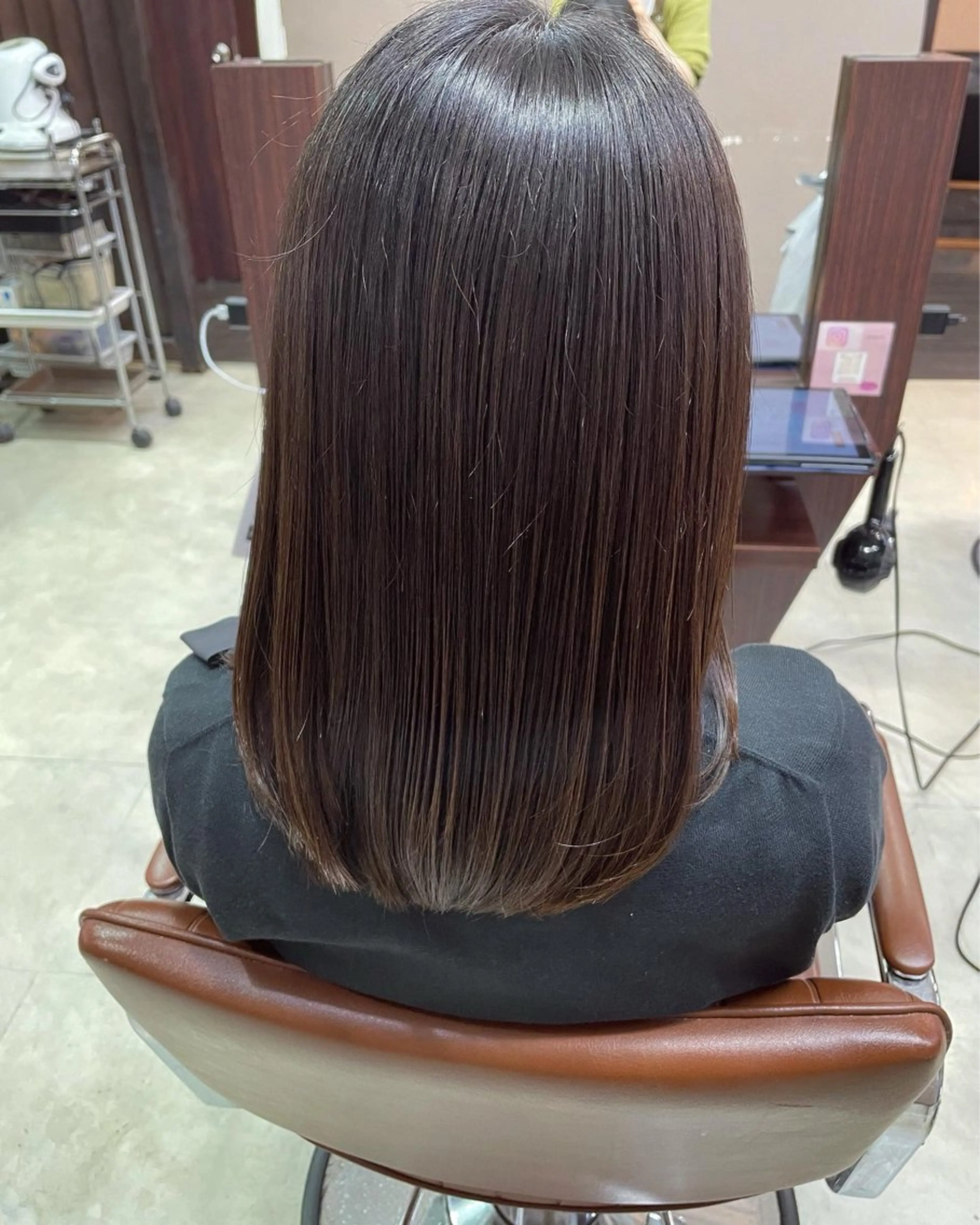 ミディアム カット ヘアカラー トリートメント ha ruのヘアスタイル