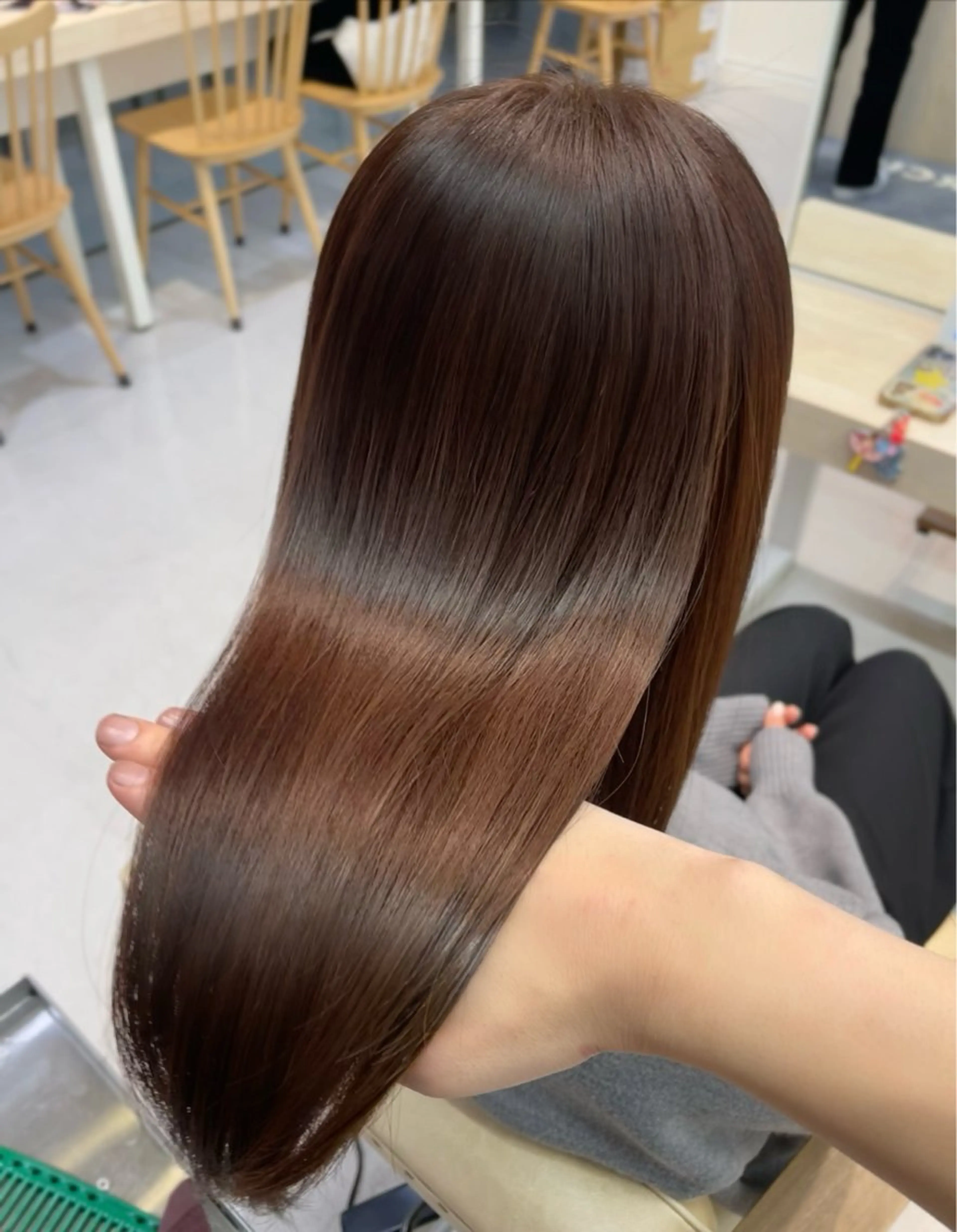 ロング チョコレートブラウン かずや🍀/髪質改善 /艶髪カラー/眉毛のヘアスタイル