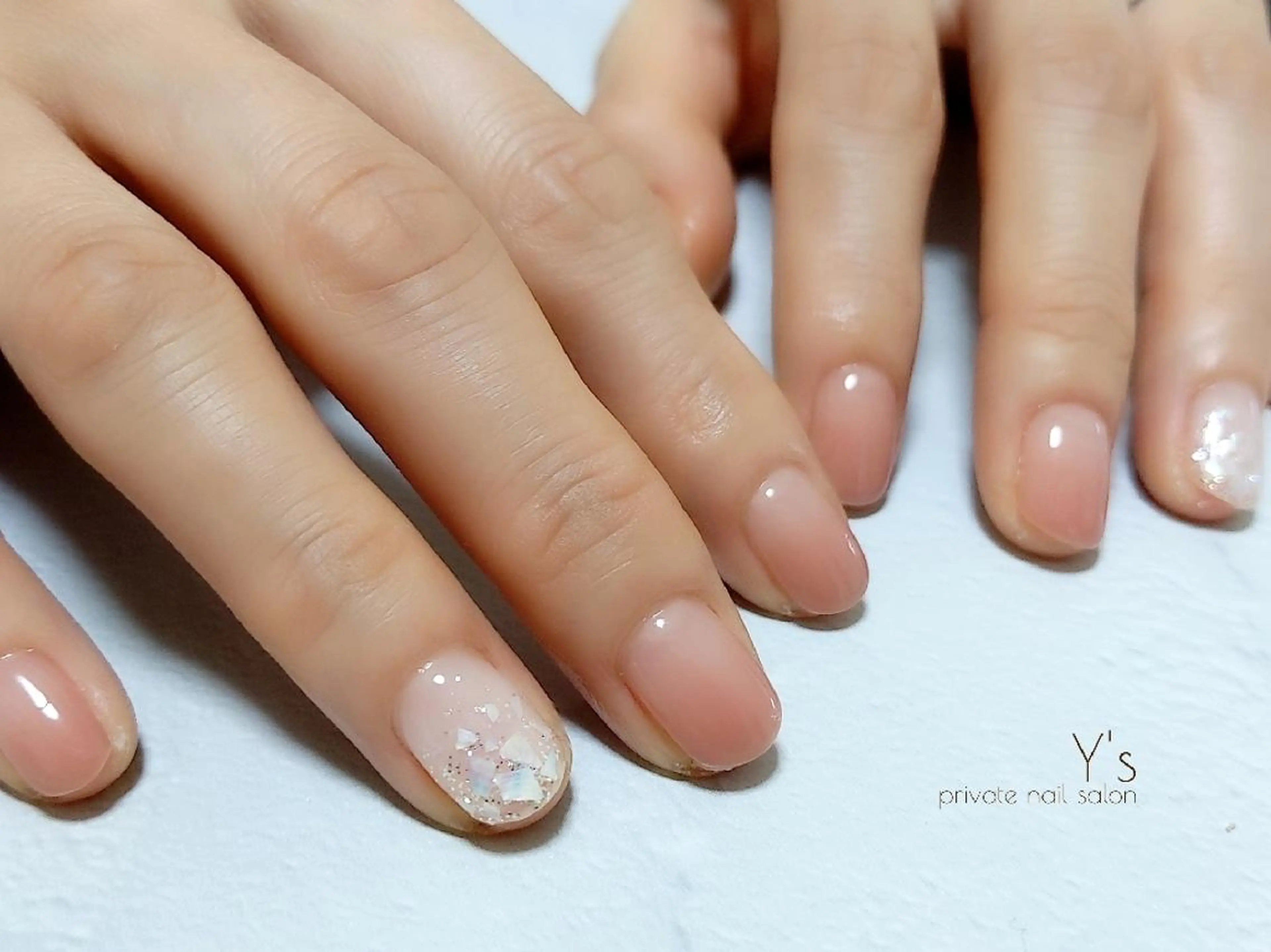 ネイル ハンドネイル YUMI NAGAI  のネイルデザイン