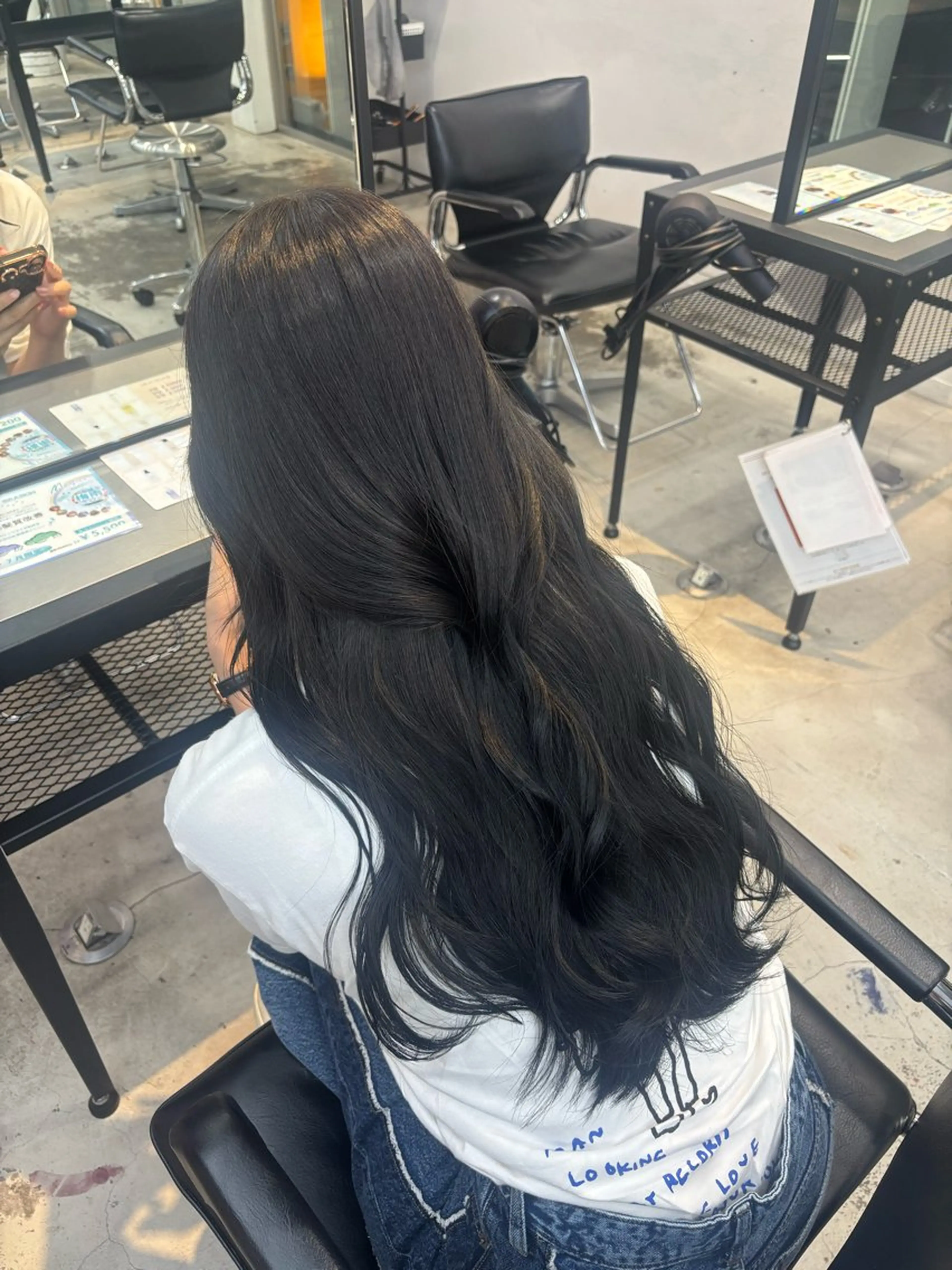 【新社会人必見👀✨】暗髪透明感カラー🥣💭の写真