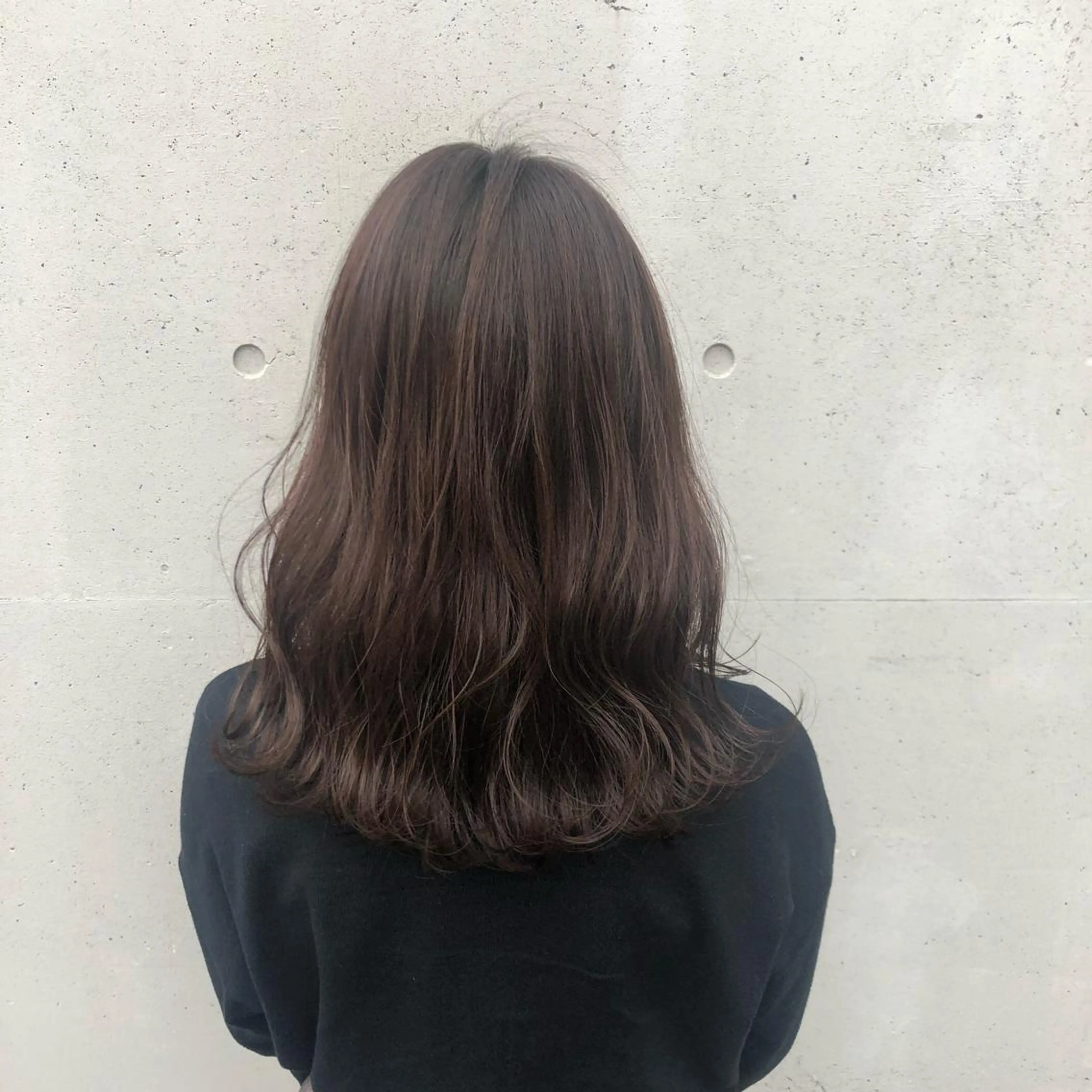 セミロング カラー アッシュ ラベンダーカラー ラベンダーアッシュ カット ヘアカラー トリートメント 酸性縮毛矯正🧴韓国 レイヤー/髪質改善のヘアスタイル