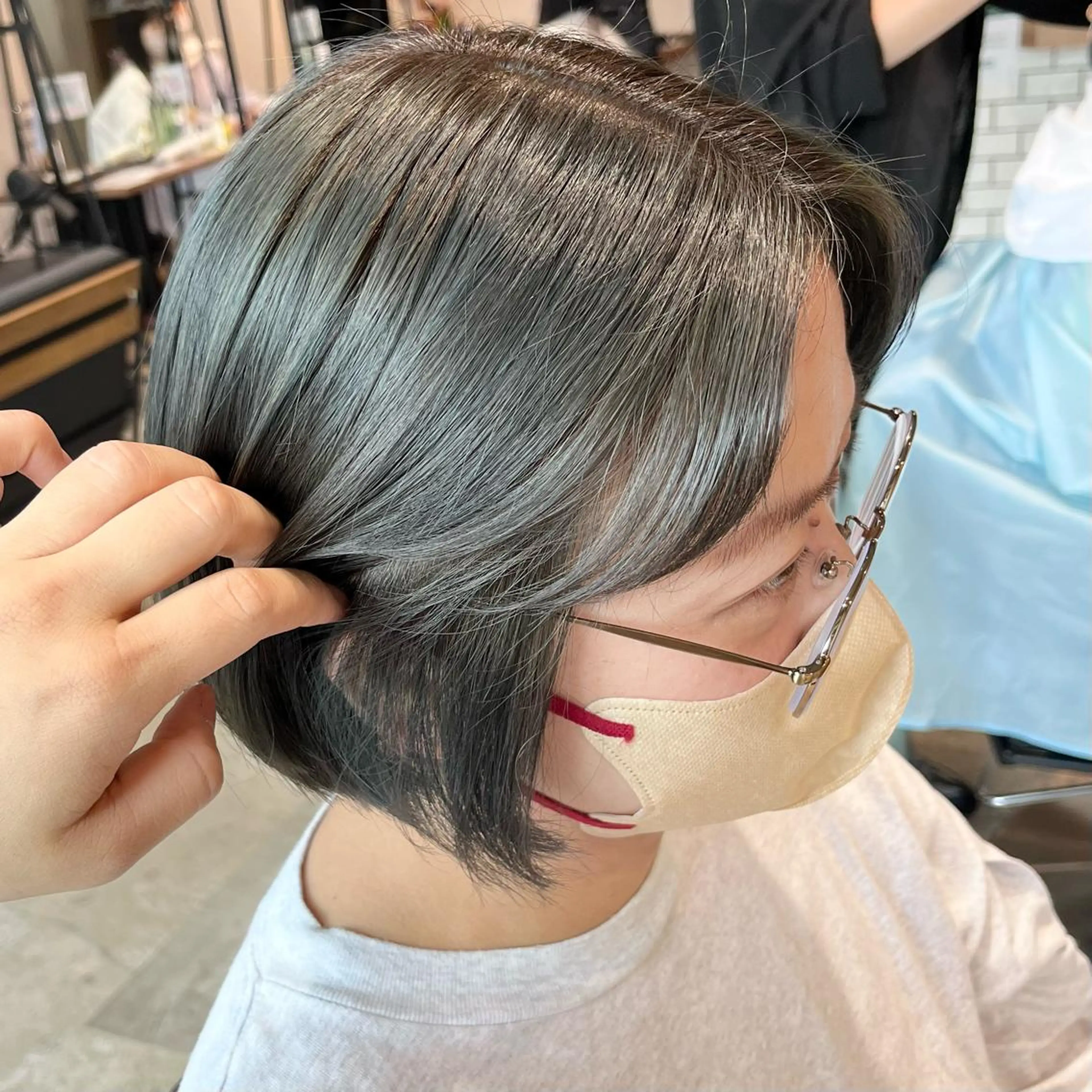 ショート カラー ブリーチ グレージュ ミント 🌷レイヤーカット/ フルキシオリ🌷のヘアスタイル