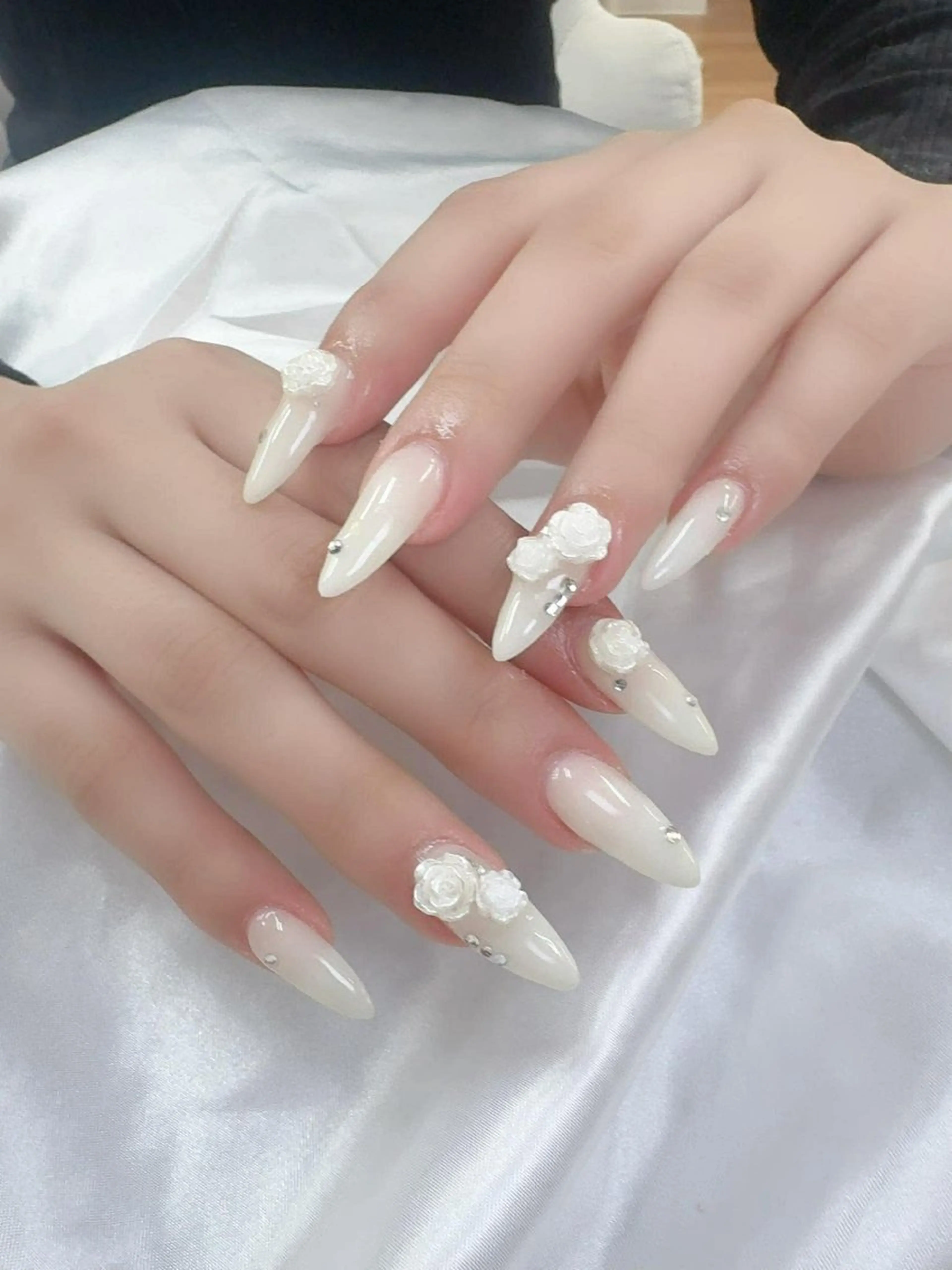 ネイル グラデーション マグネットネイル ニュアンスネイル オフィスネイル ワンカラーネイル ハンドネイル Squen Nail shinjukuのネイルデザイン