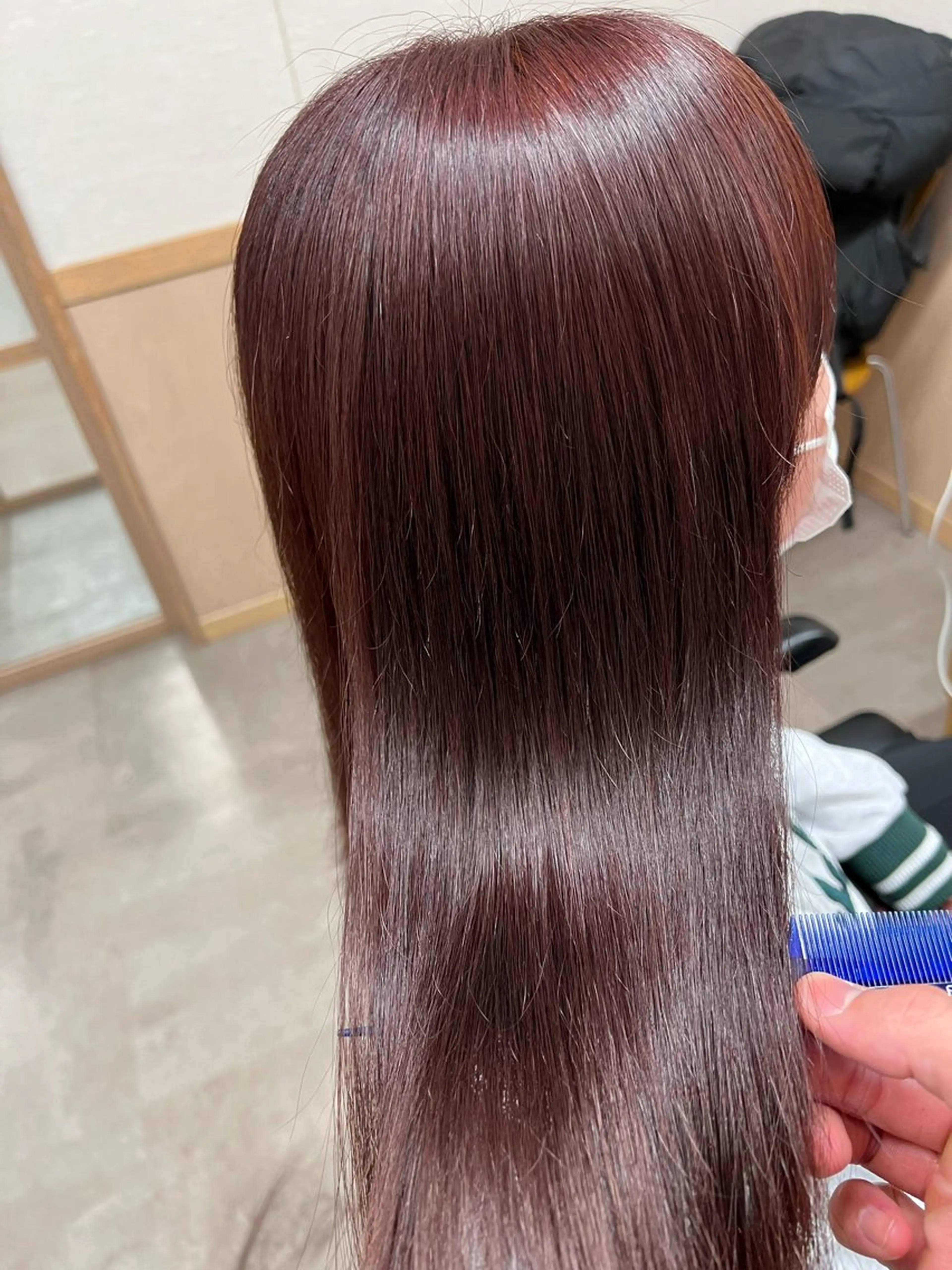 ロング ヘアカラー 寺田 詩のヘアスタイル