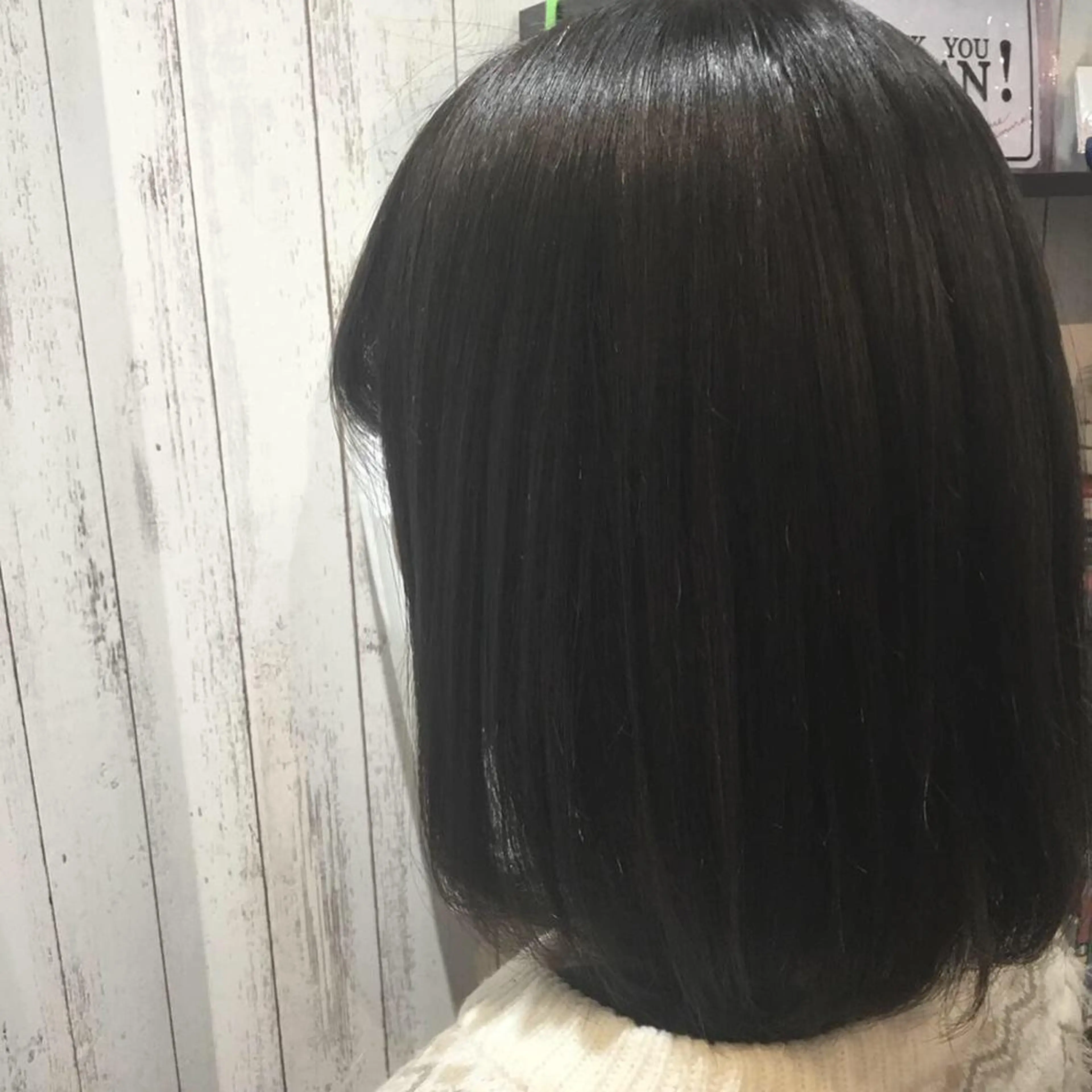 ミディアム カラー パーマ embrace エンブレイスのヘアスタイル