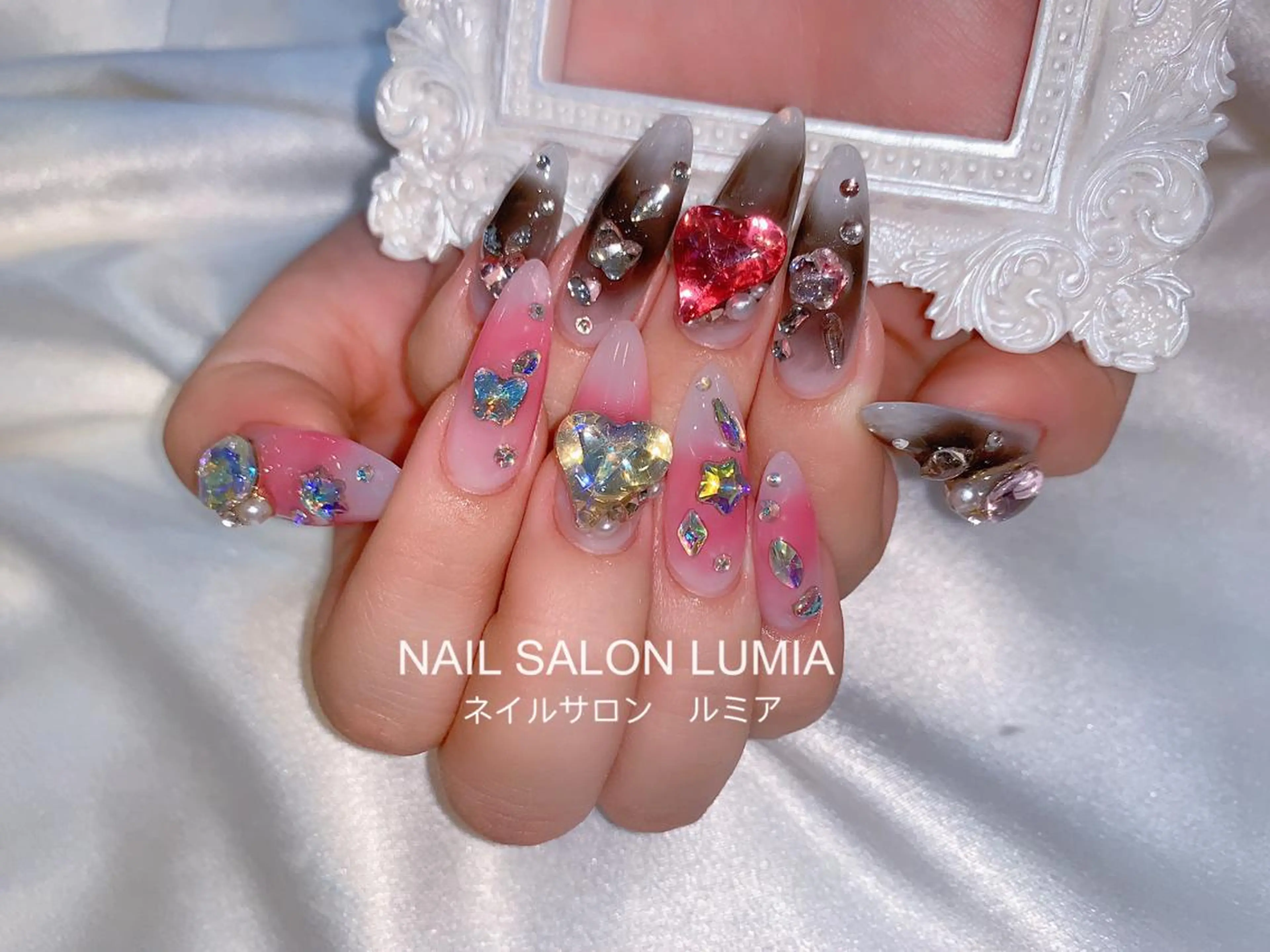 ネイル ハンドネイル ネイルサロン ルミア Lumia 店長のネイルデザイン